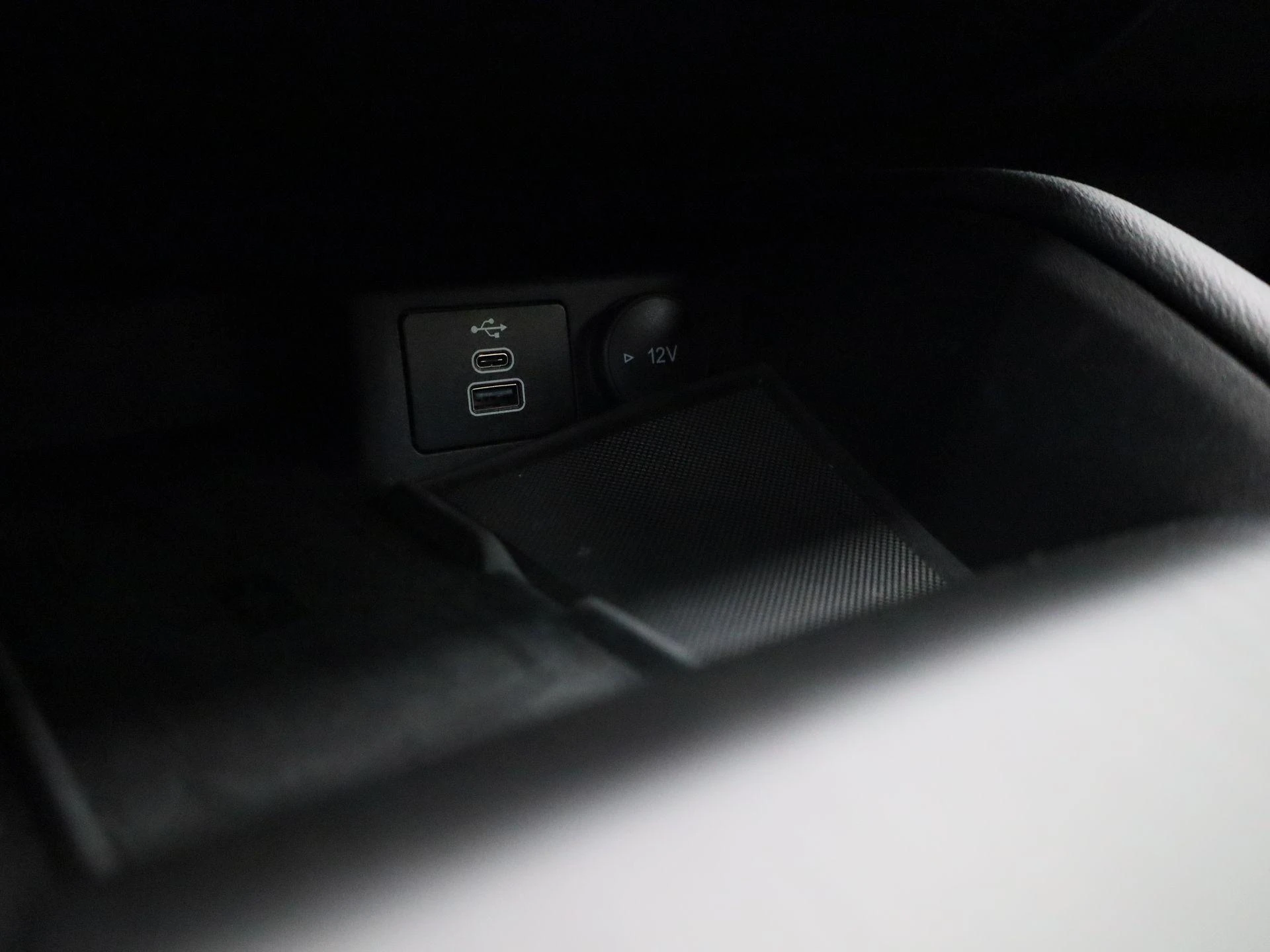 Ford-Kuga-image-23