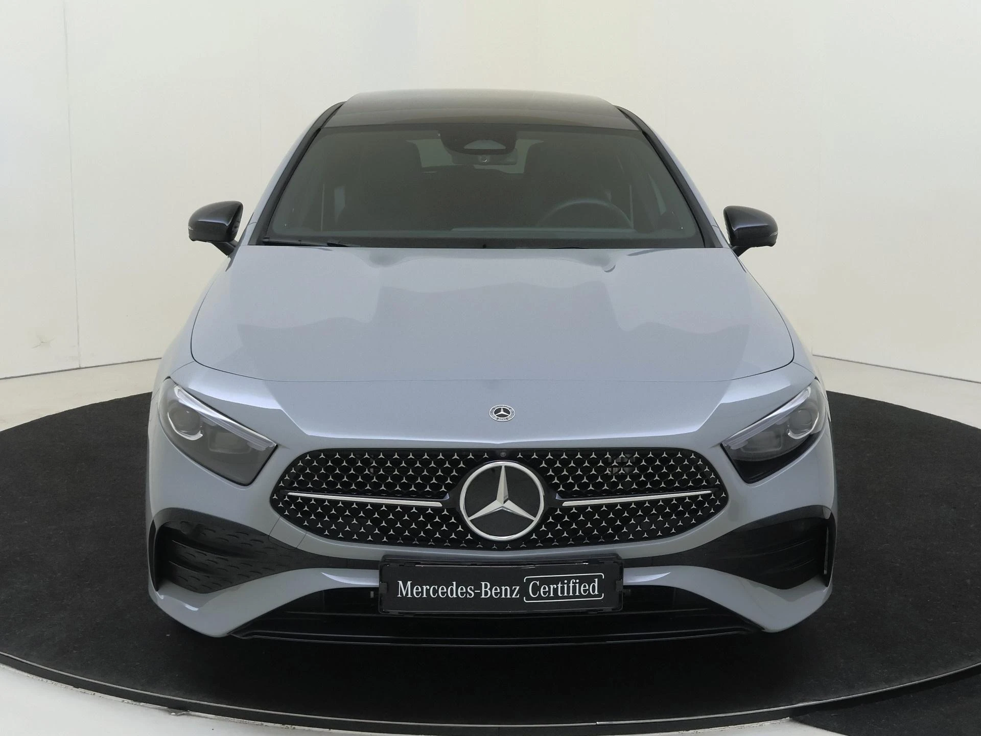 Mercedes-Benz-A-Klasse-image-6