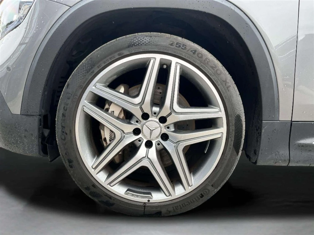 Mercedes-Benz-GLB-image-8