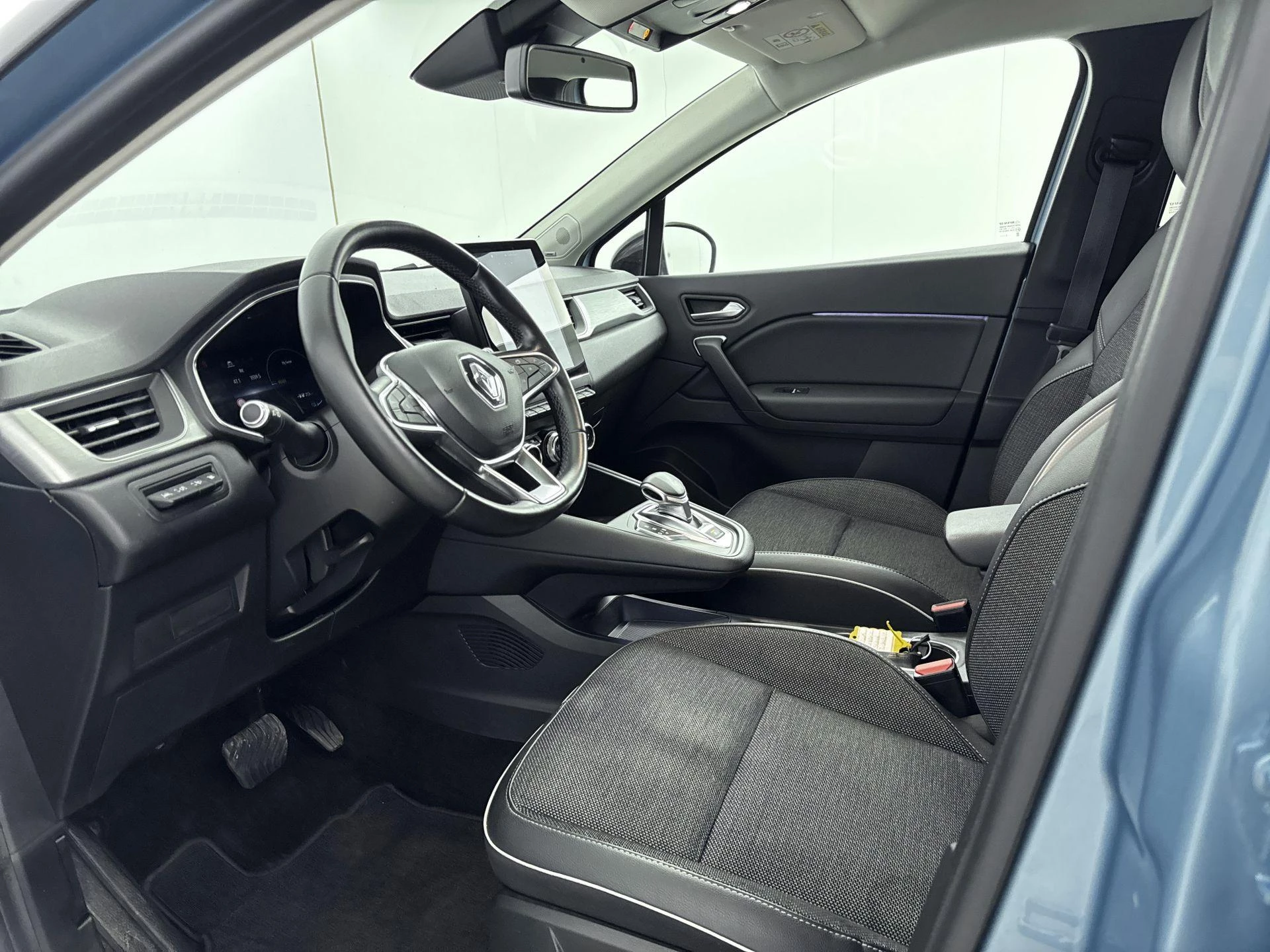 Renault-Captur-image-7