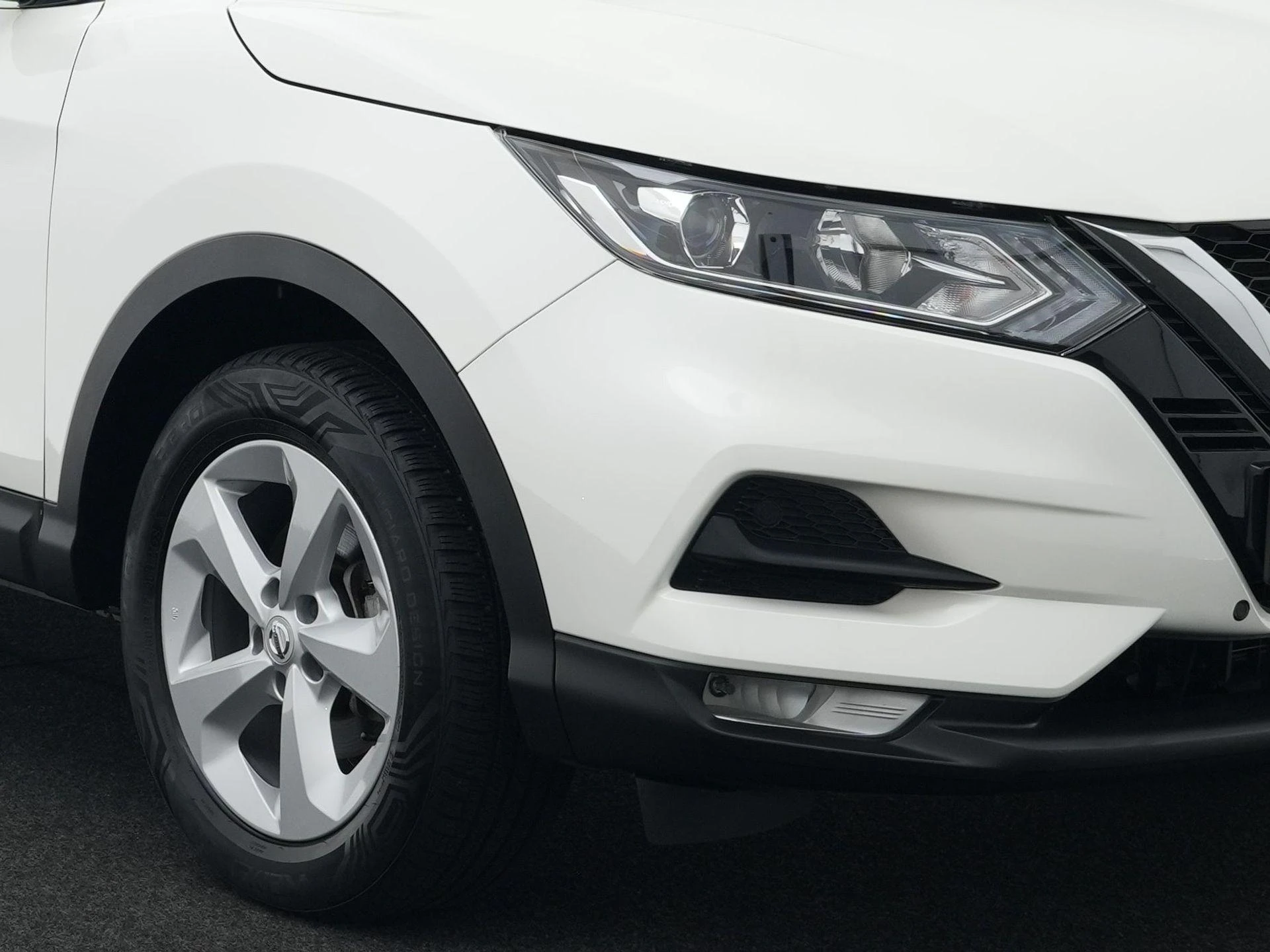Nissan-QASHQAI-image-11
