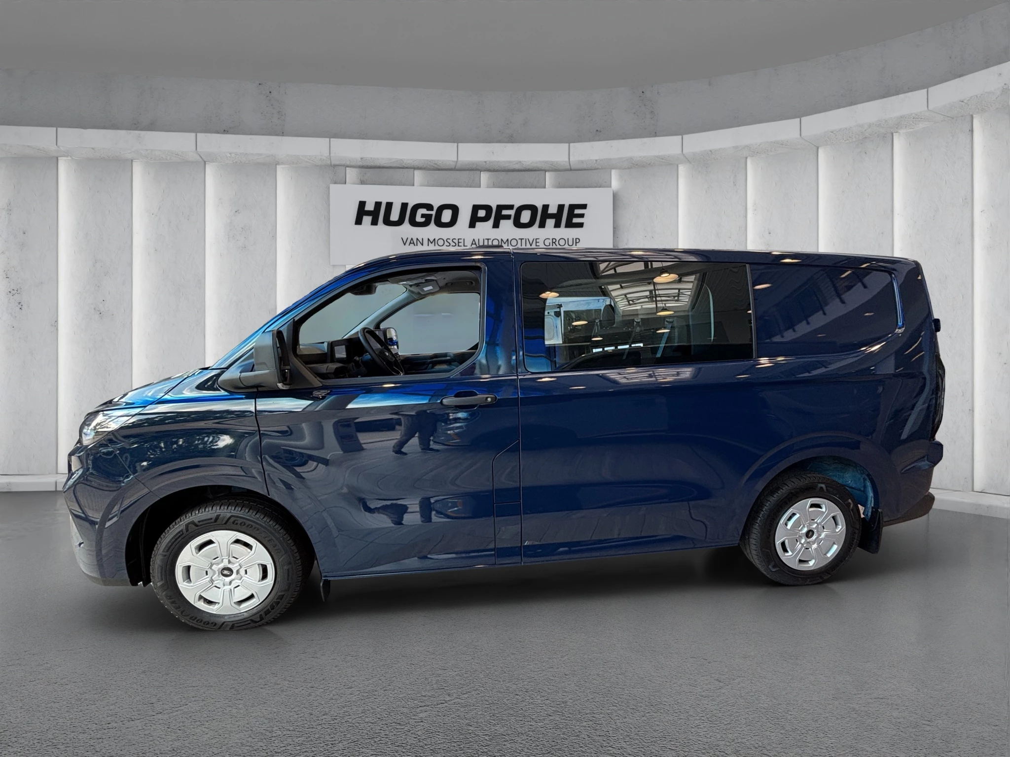 Ford-Transit Custom-image-1