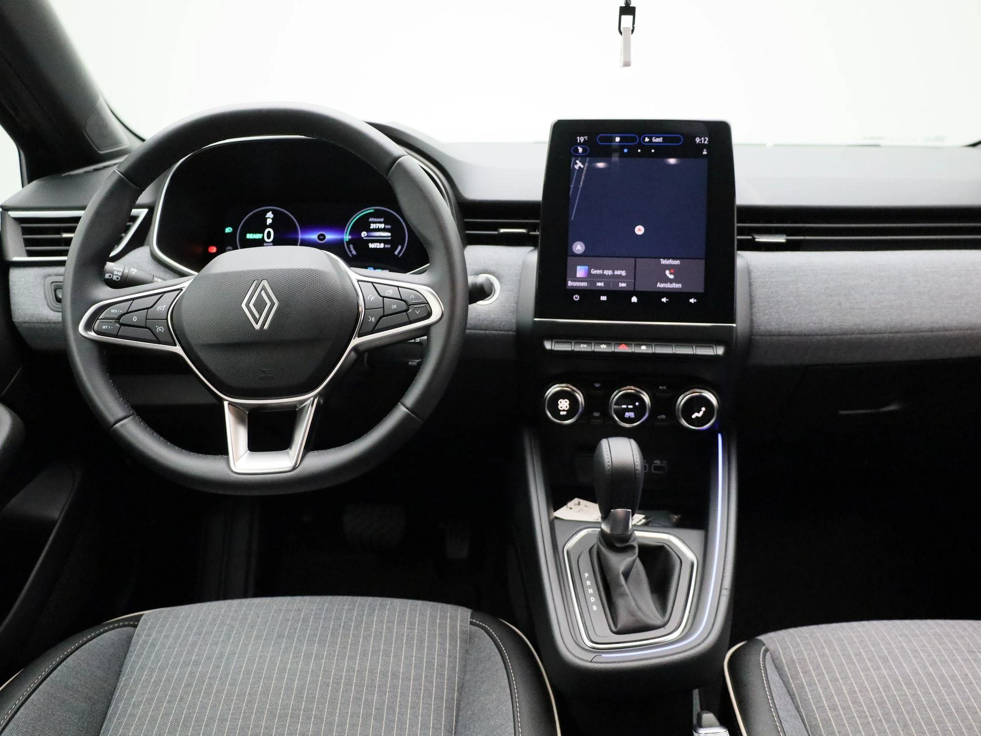 Renault-Clio-image-6