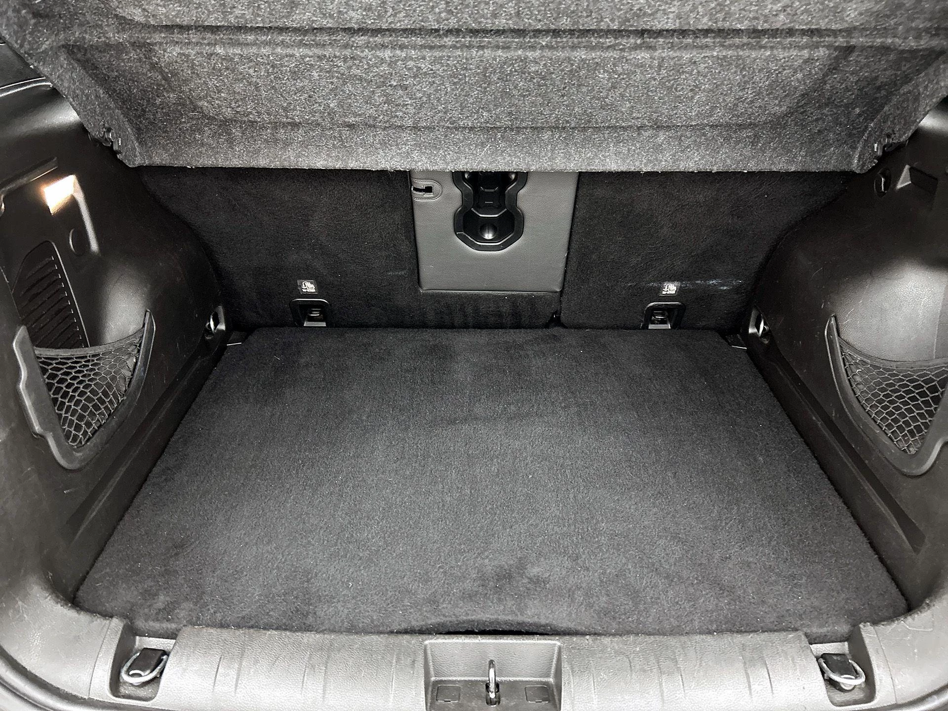 Jeep-Renegade-image-22