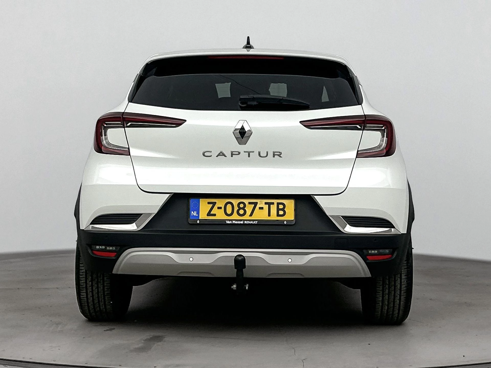 Renault-Captur-image-2