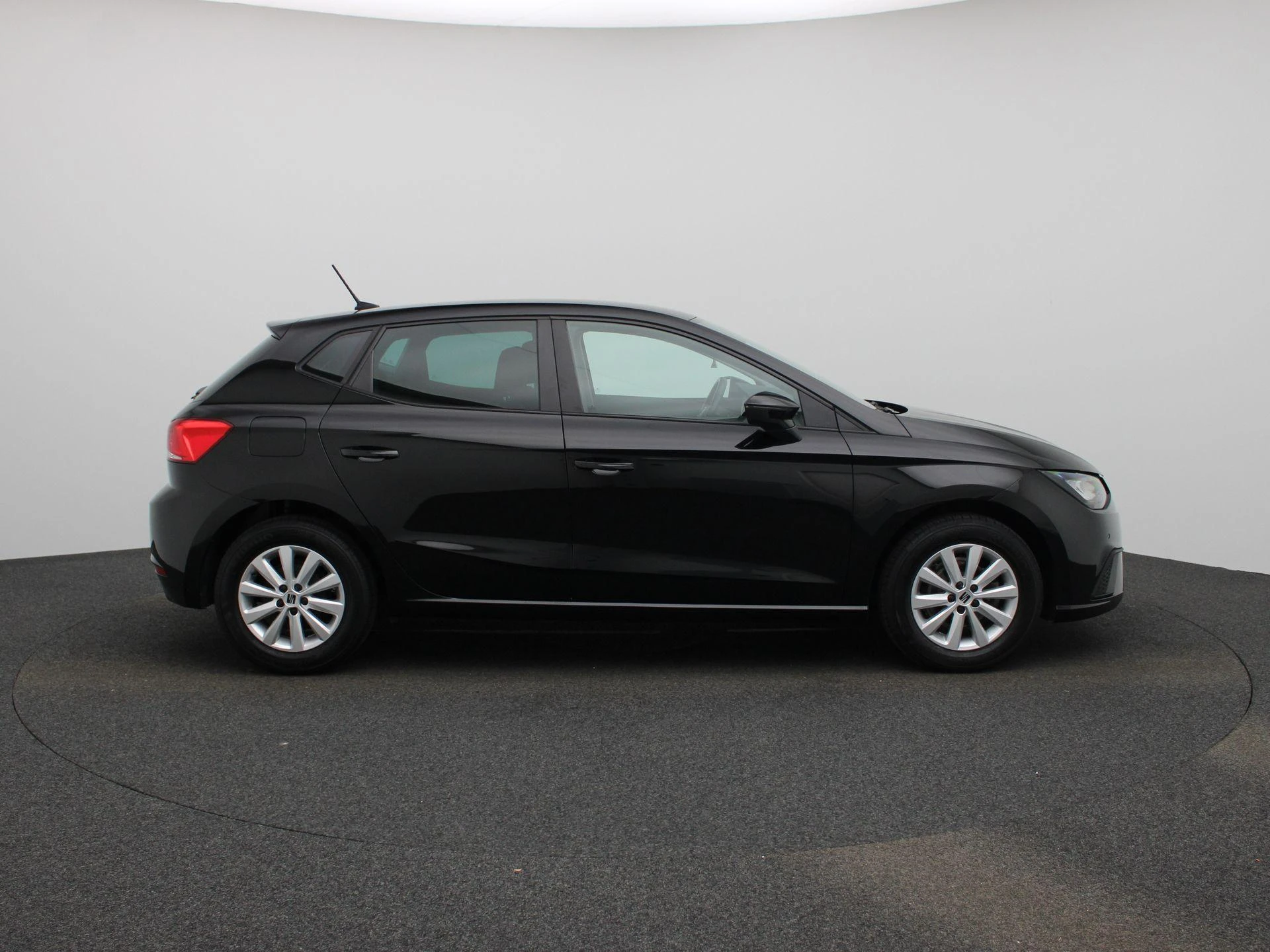 SEAT-Ibiza-image-5