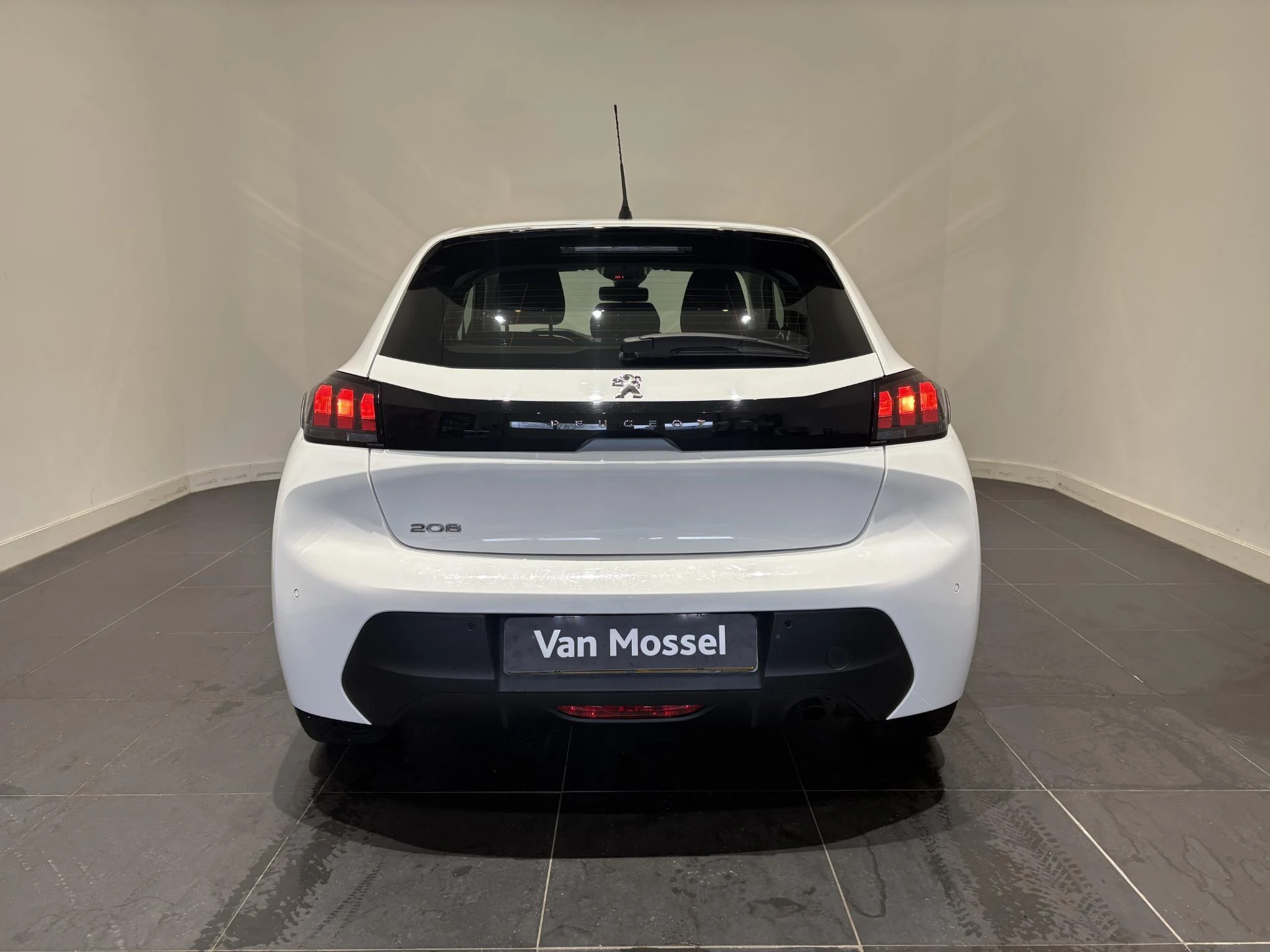 Peugeot-208-image-4