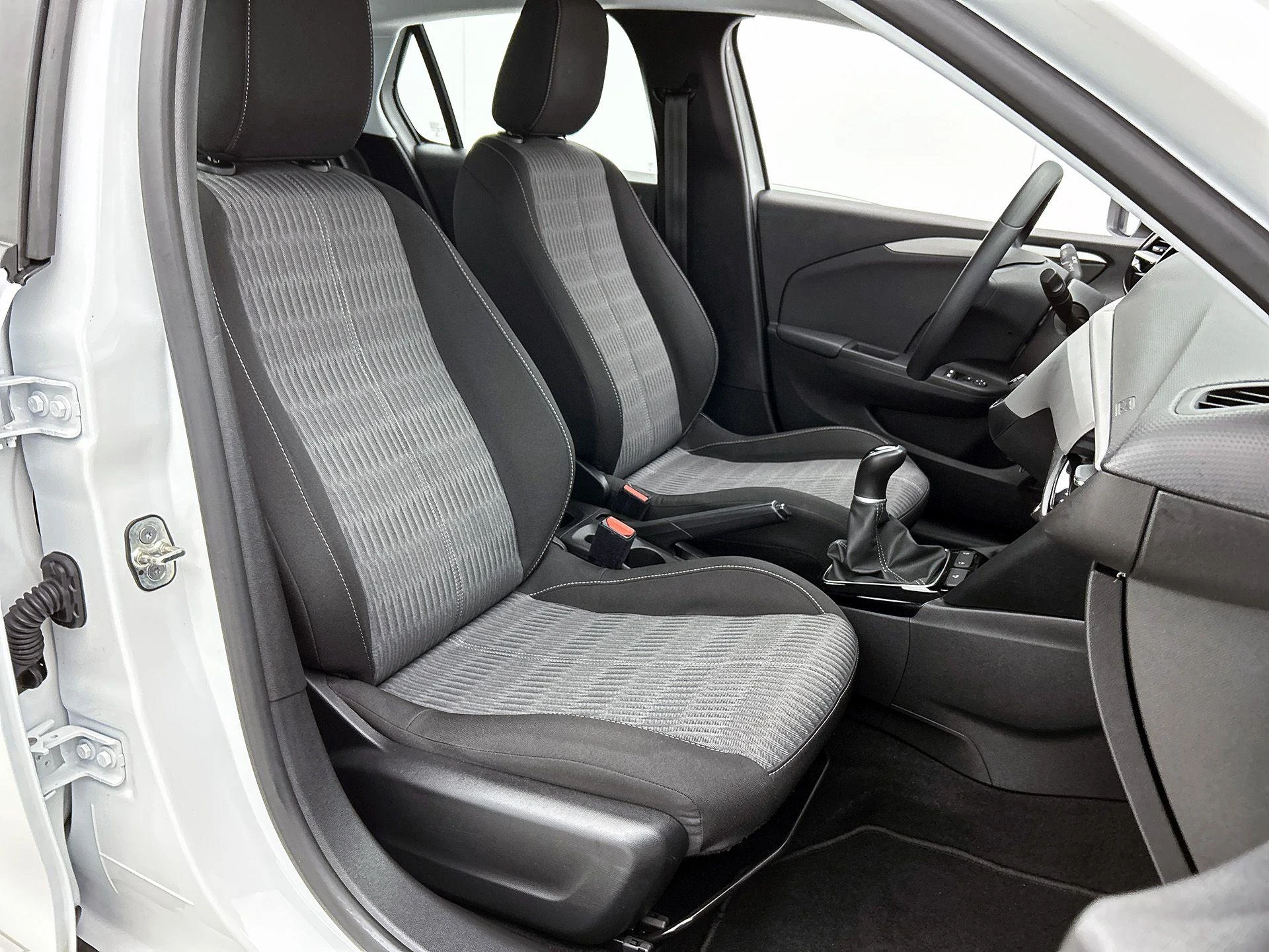 Opel-Corsa-image-34
