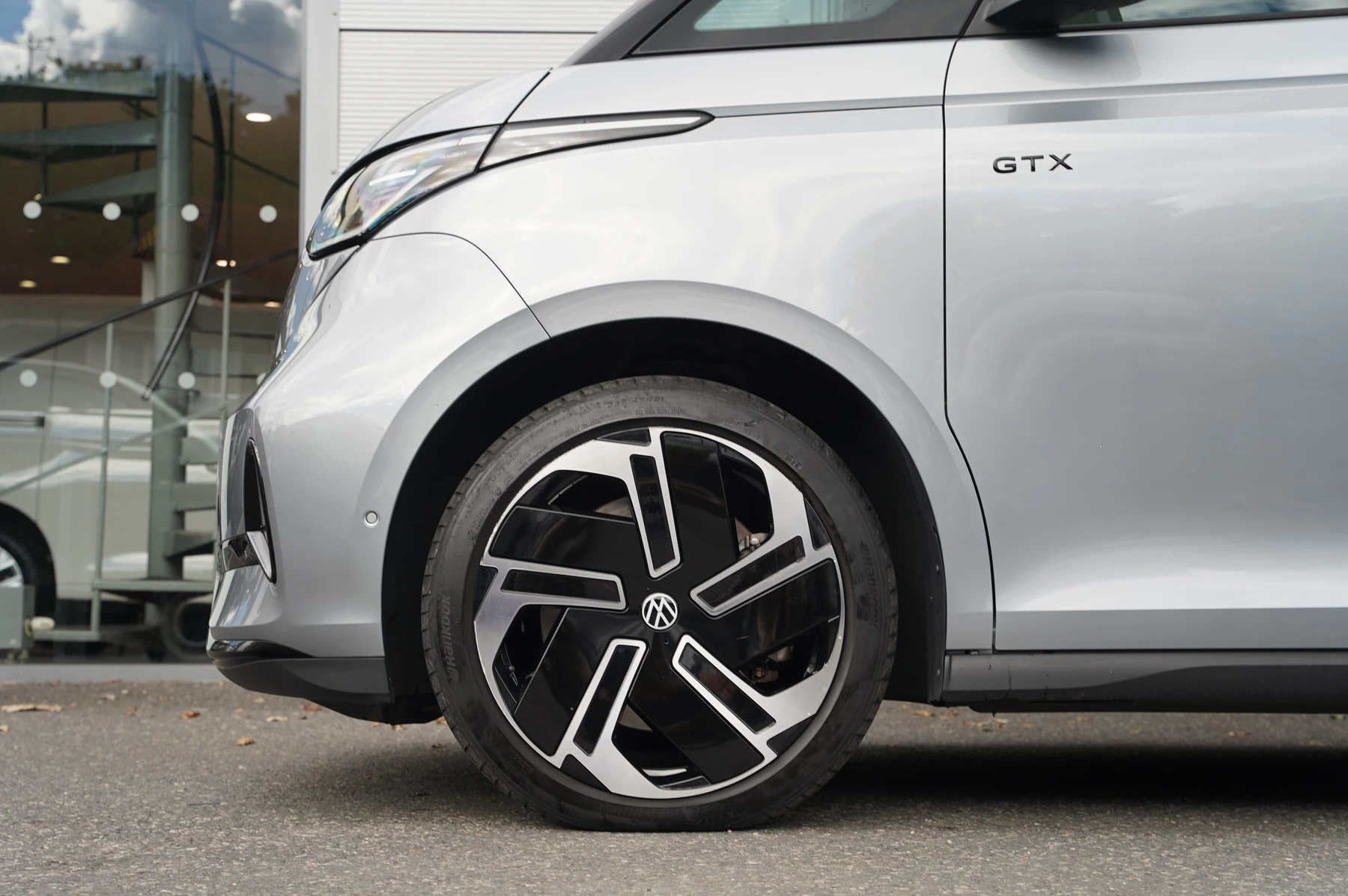 Volkswagen-ID. Buzz-image-4