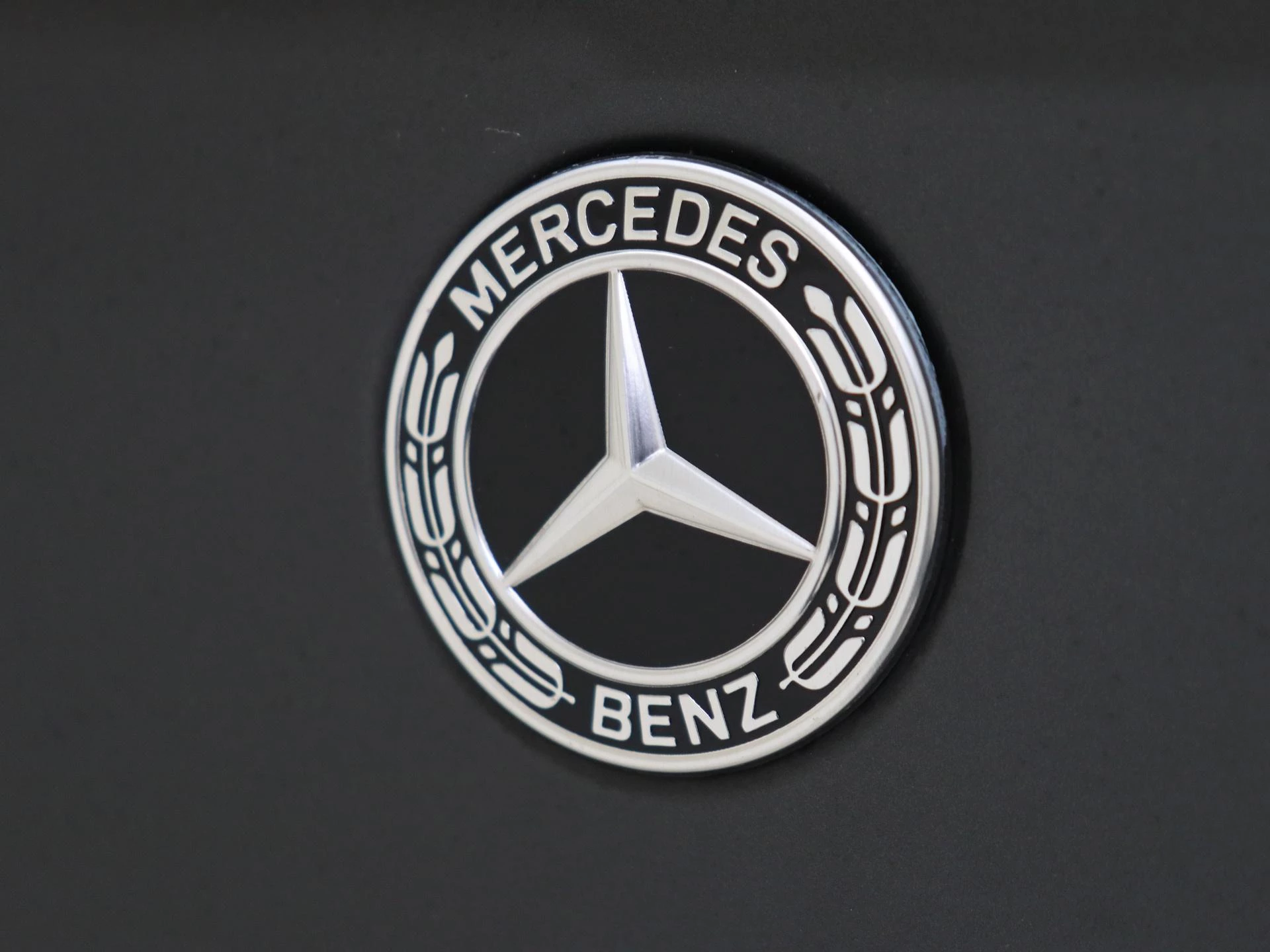 Mercedes-Benz-C-Klasse-image-27