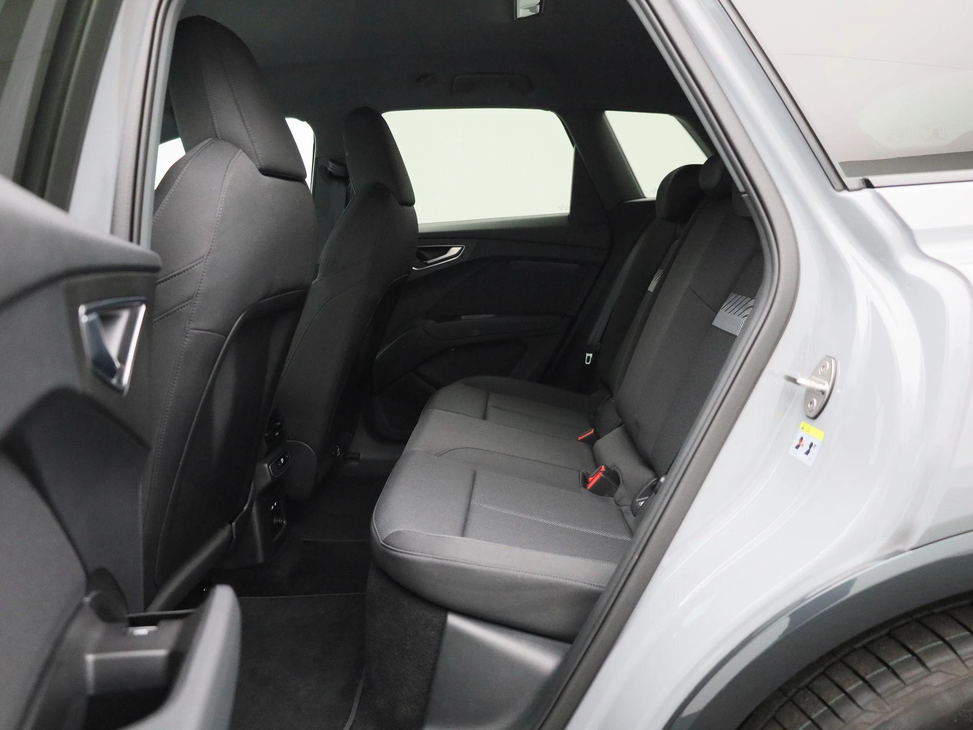 Audi-Q4 e-tron-image-11
