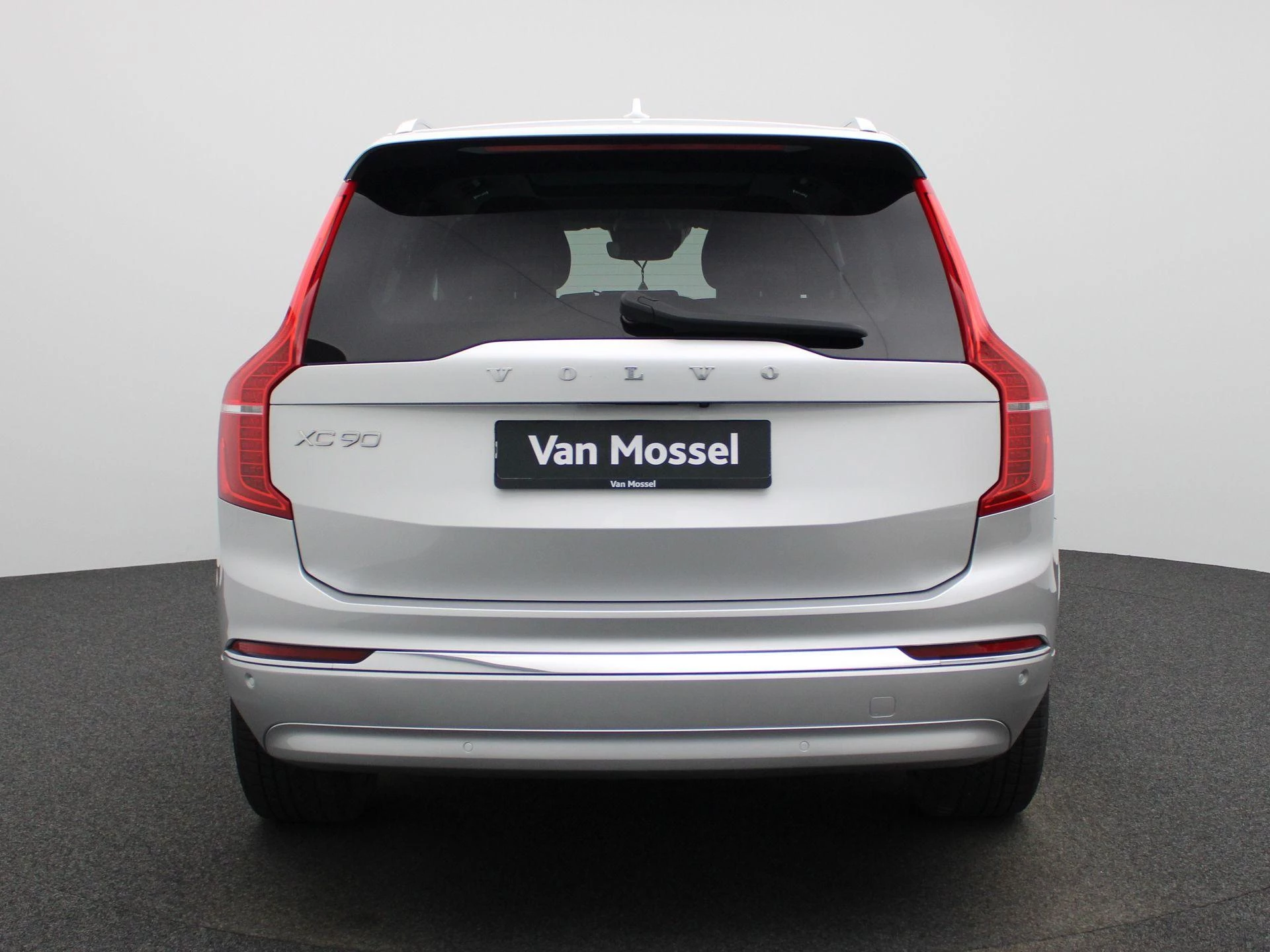 Volvo-XC90-image-4