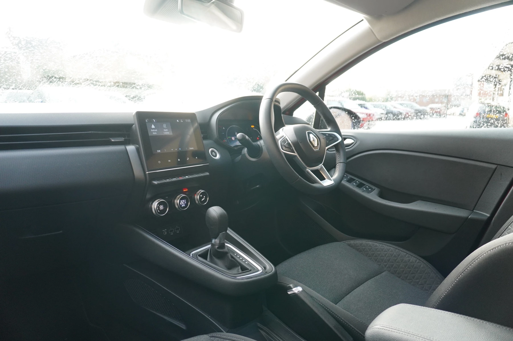 Renault-Clio-image-1