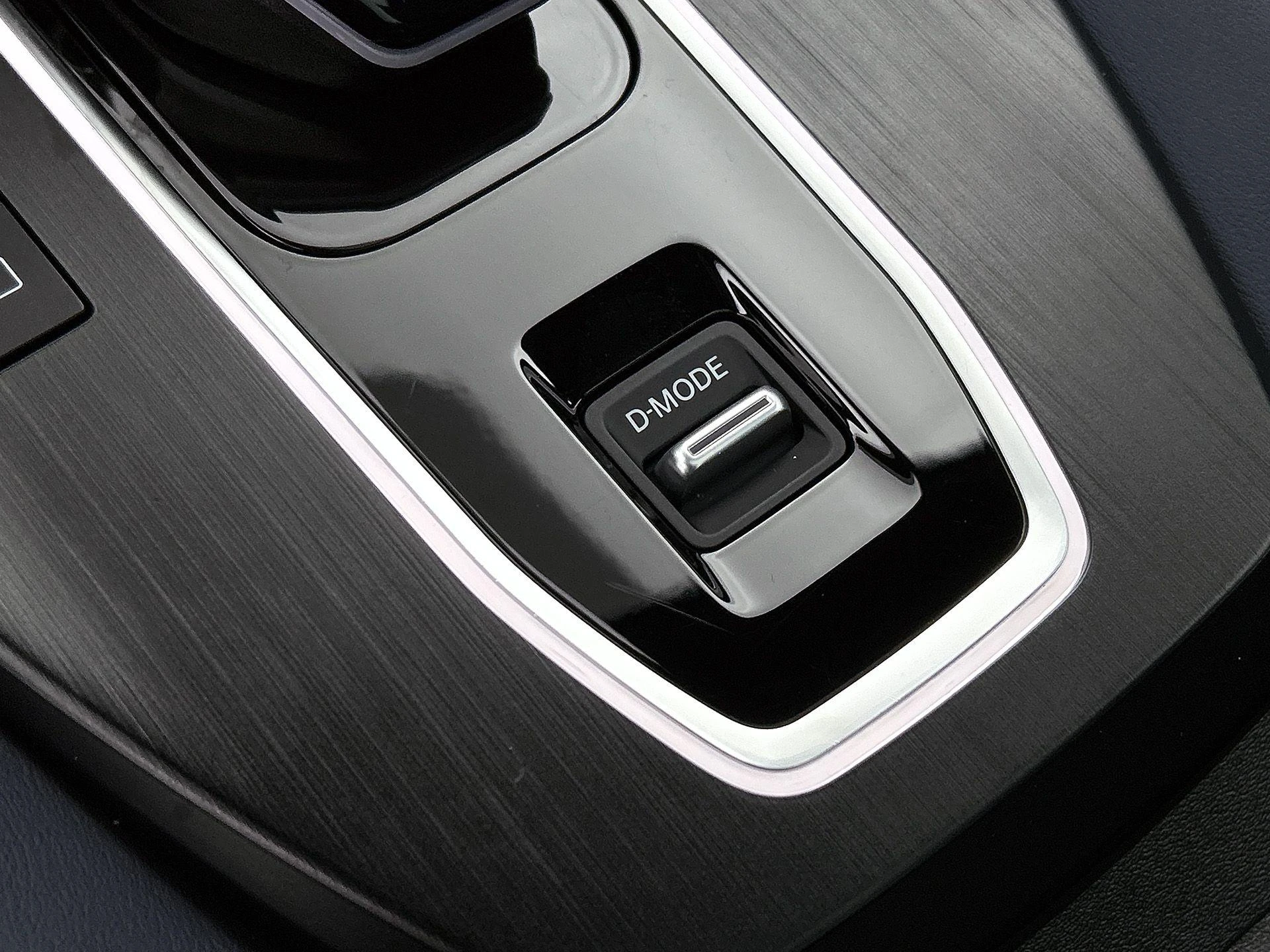 Nissan-QASHQAI-image-9