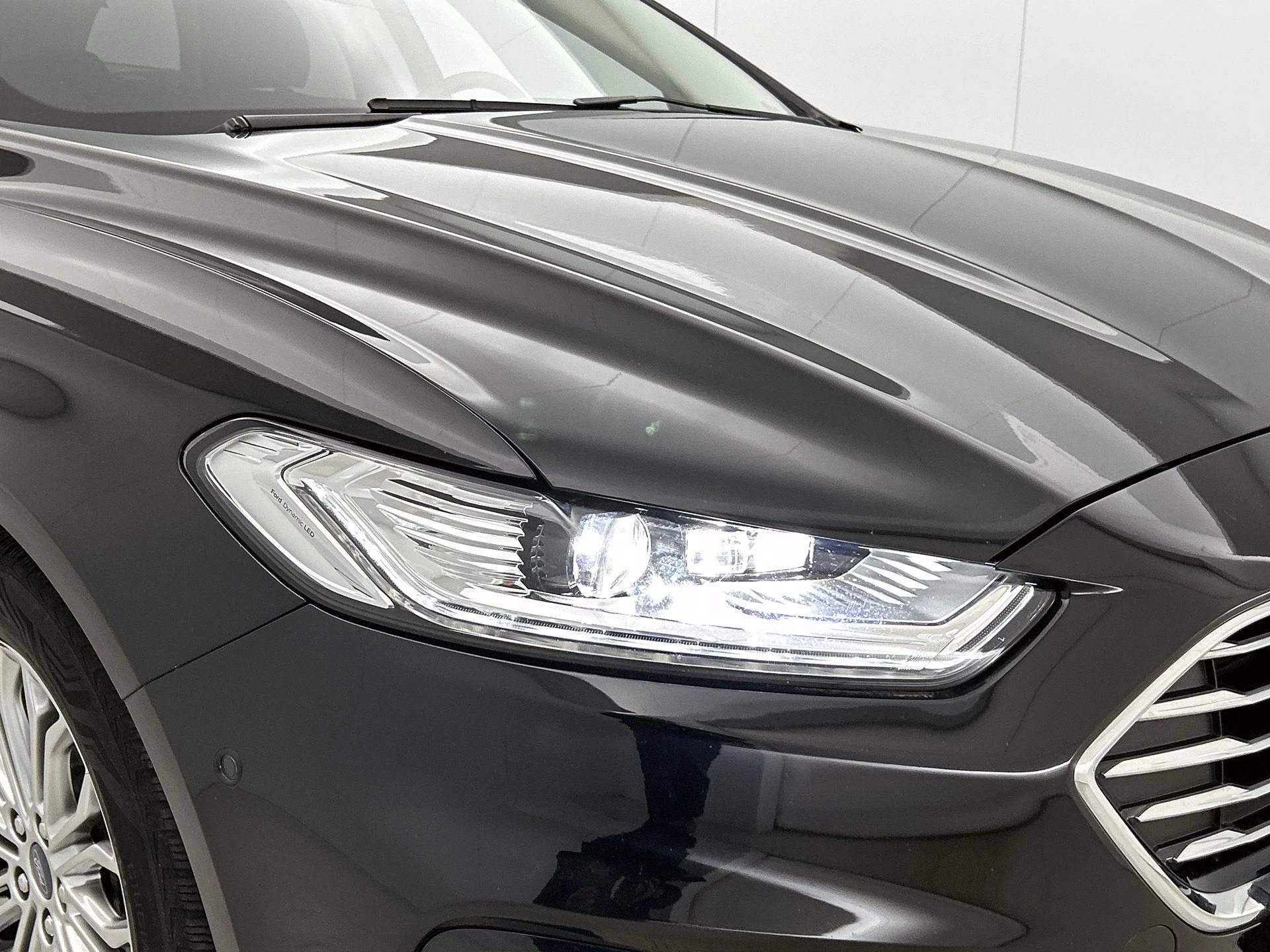 Ford Mondeo Wagon 2.0 IVCT HEV Titanium