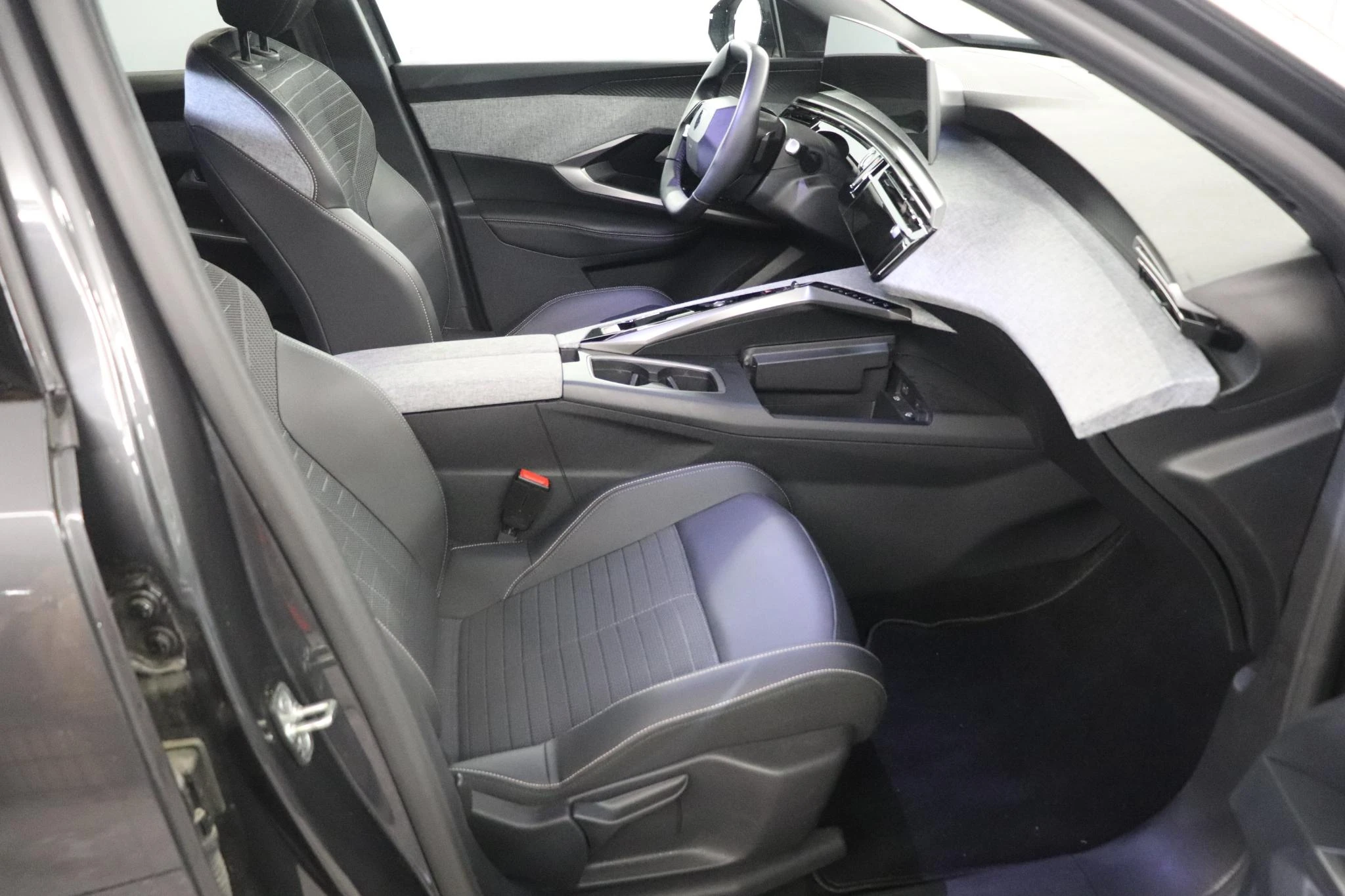 Peugeot-e-3008-image-17