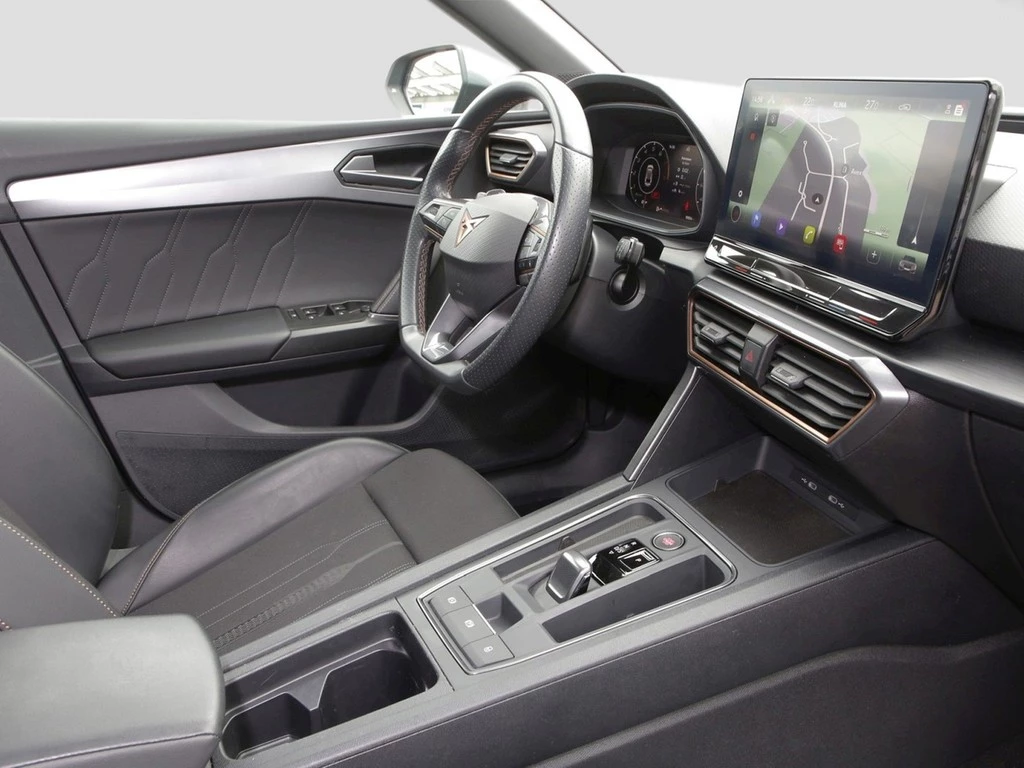 CUPRA Leon Sportstourer VZ 2.0 TSI 19" AHK BEATS Navi+VC LED RFK+PDC SHZ