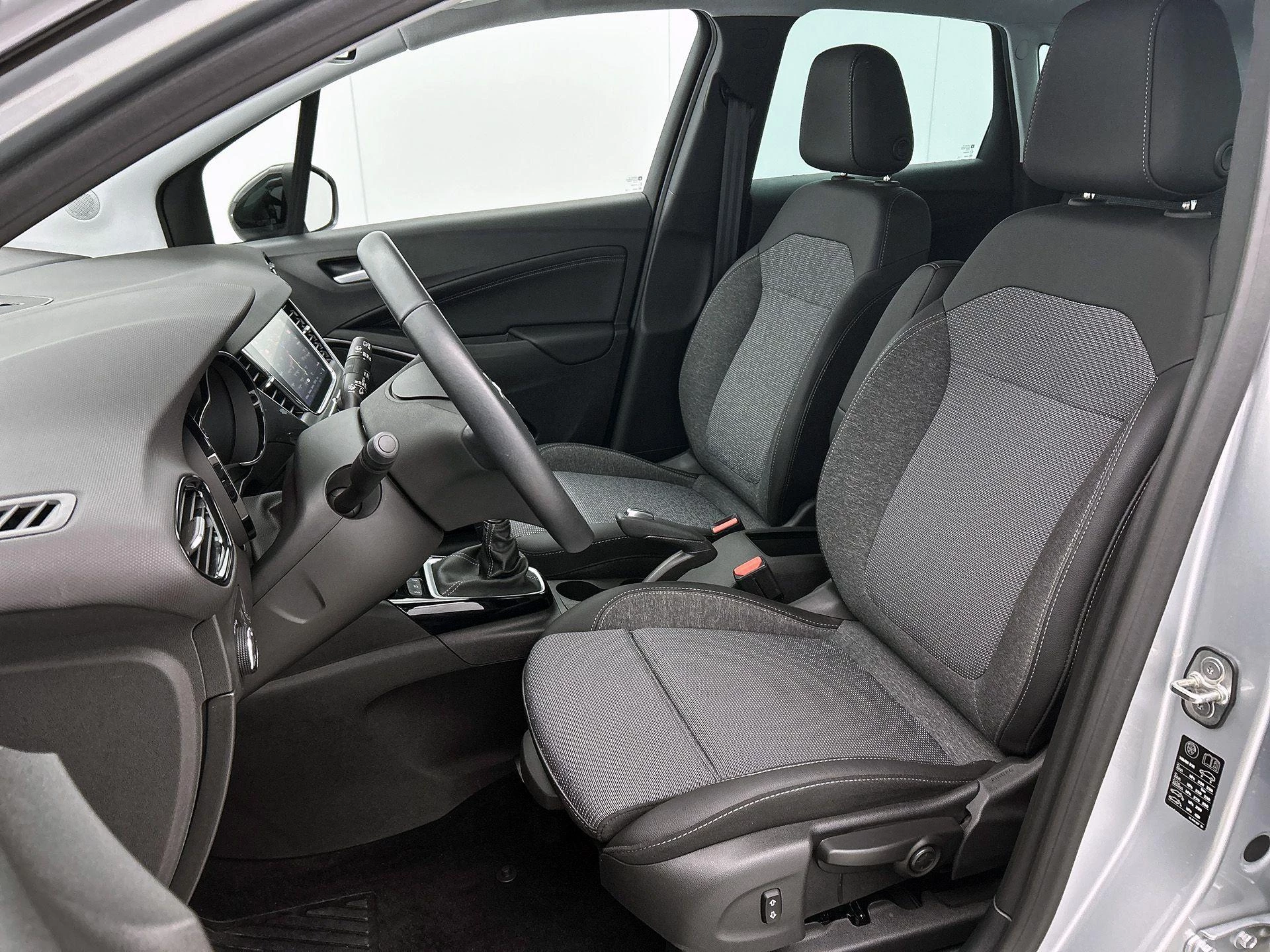 Opel-Crossland-image-32