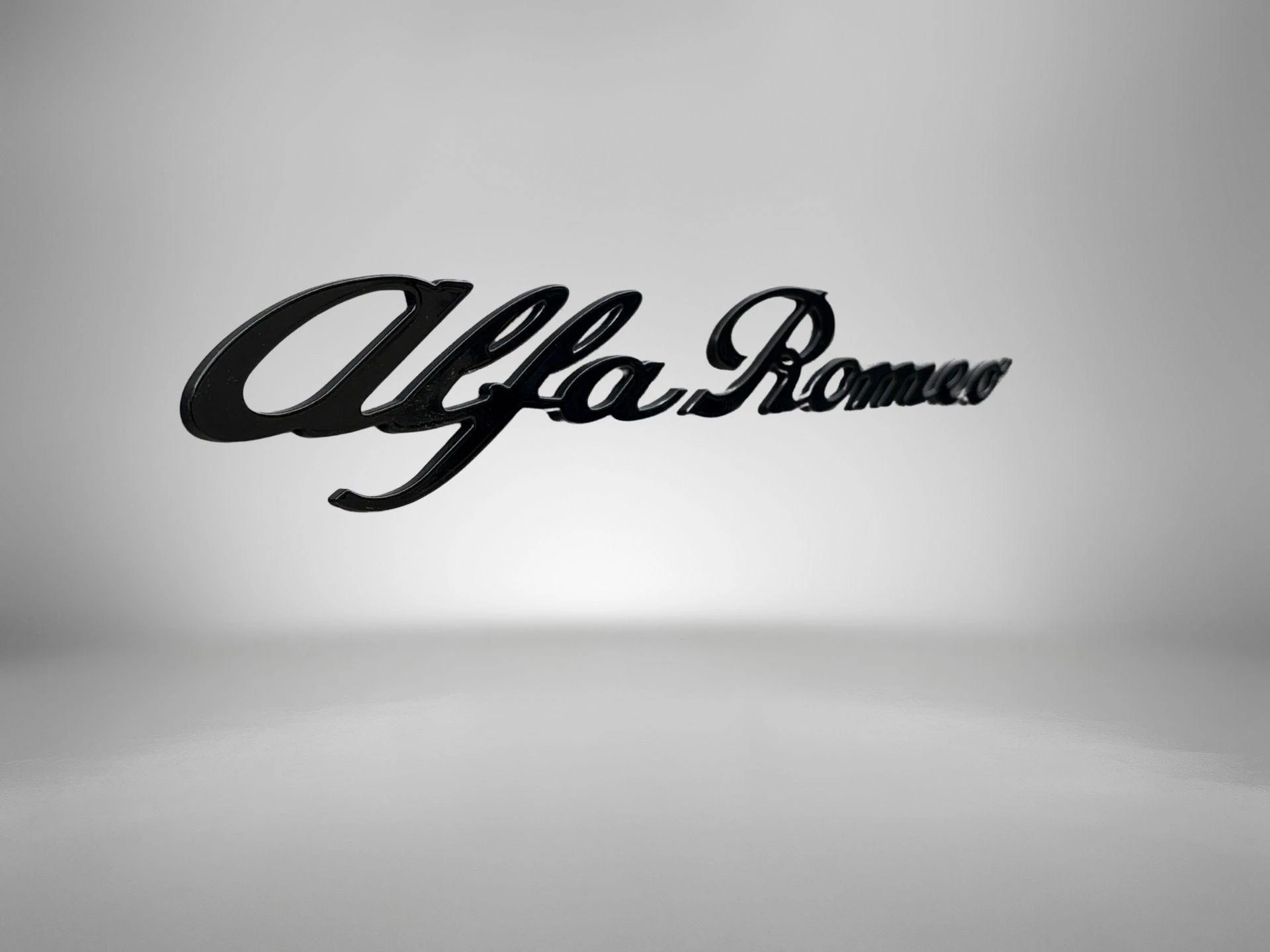 Alfa Romeo Junior Elettrica 54 kWh