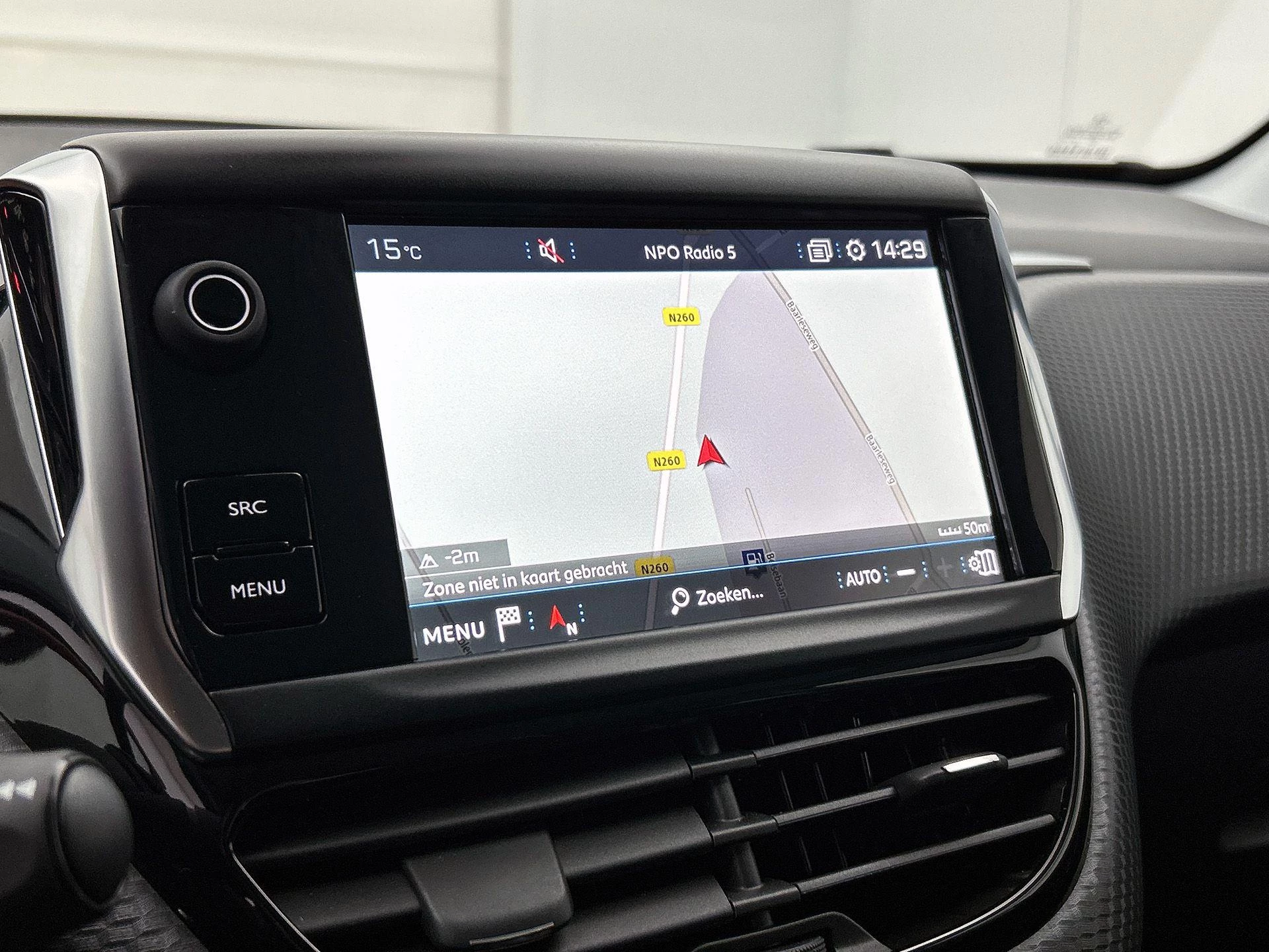 Peugeot-2008-image-6