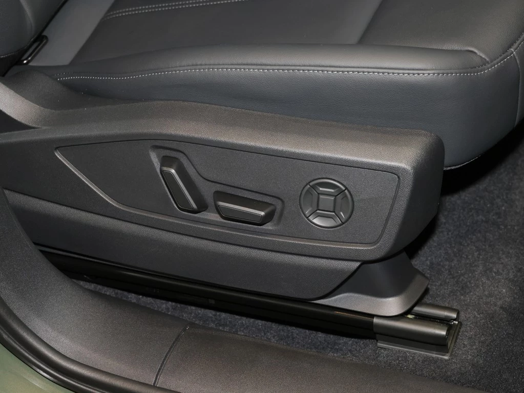 Audi Q5 SUV TFSI quattro ALP