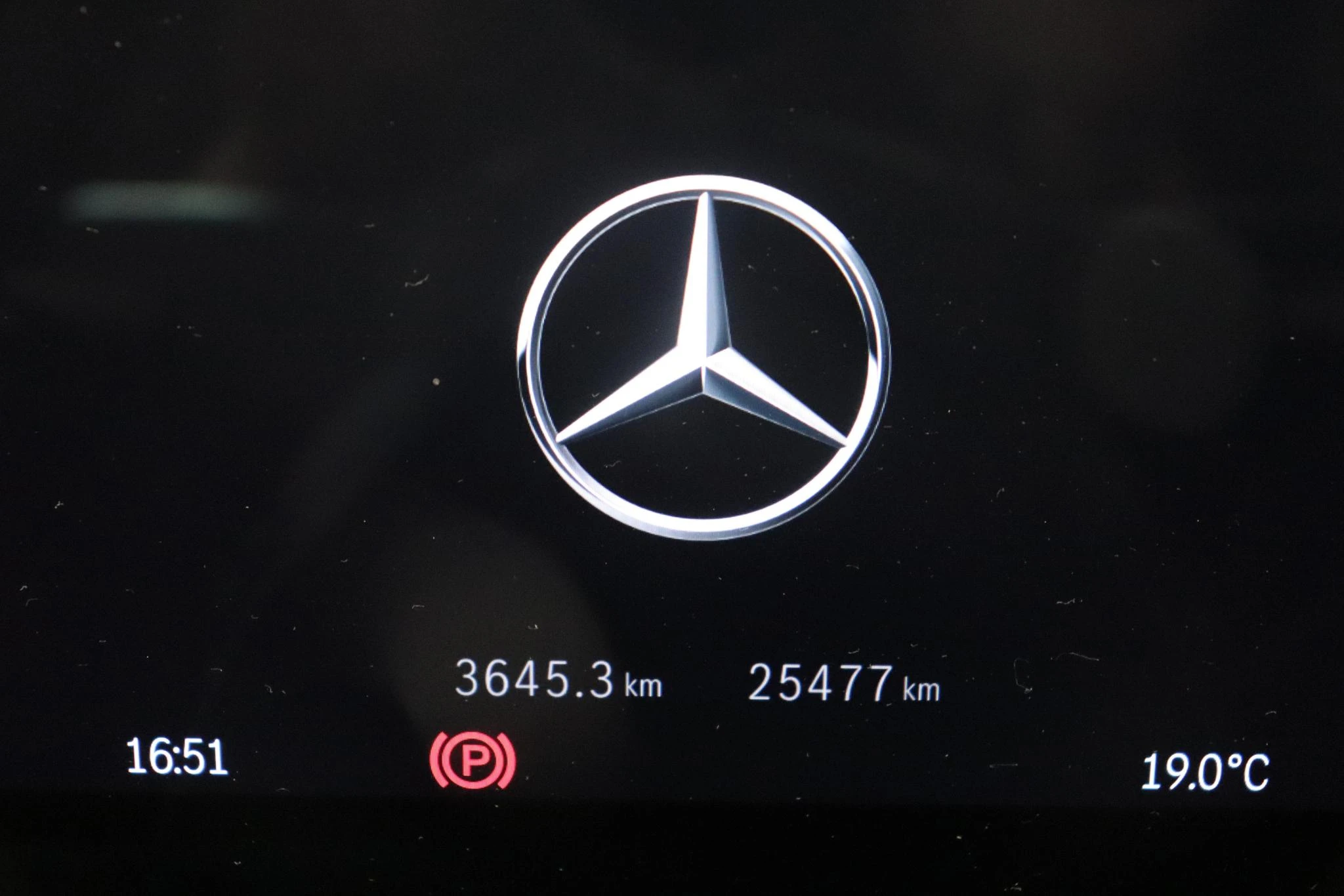 Mercedes-Benz EQB EQB 300 4MATIC Luxury Line