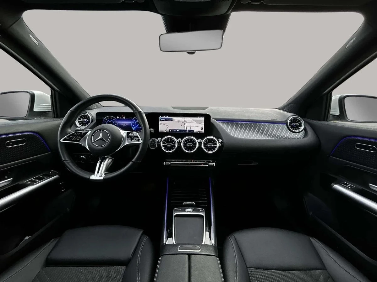 Mercedes-Benz-EQA-image-11