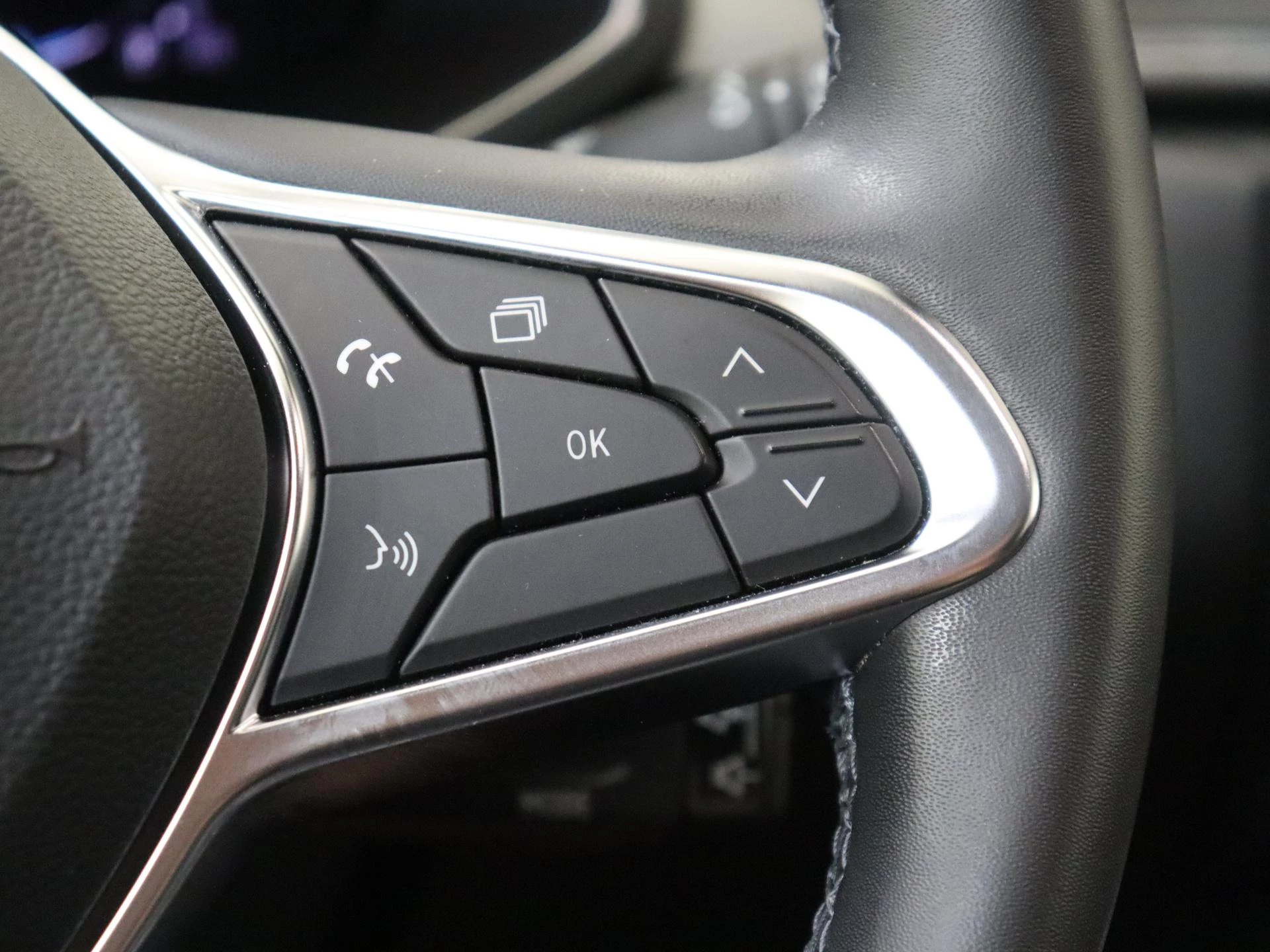 Renault-Captur-image-13