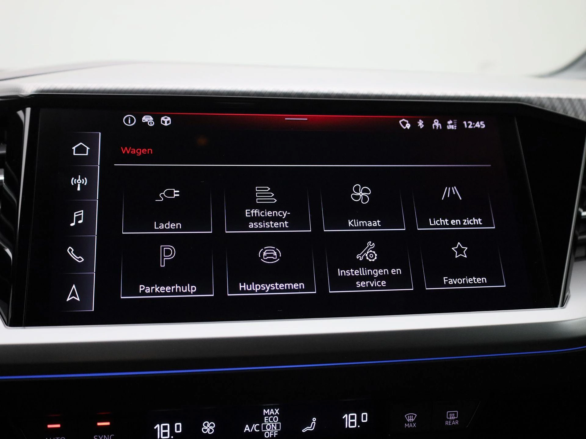 Audi-Q4 e-tron-image-32