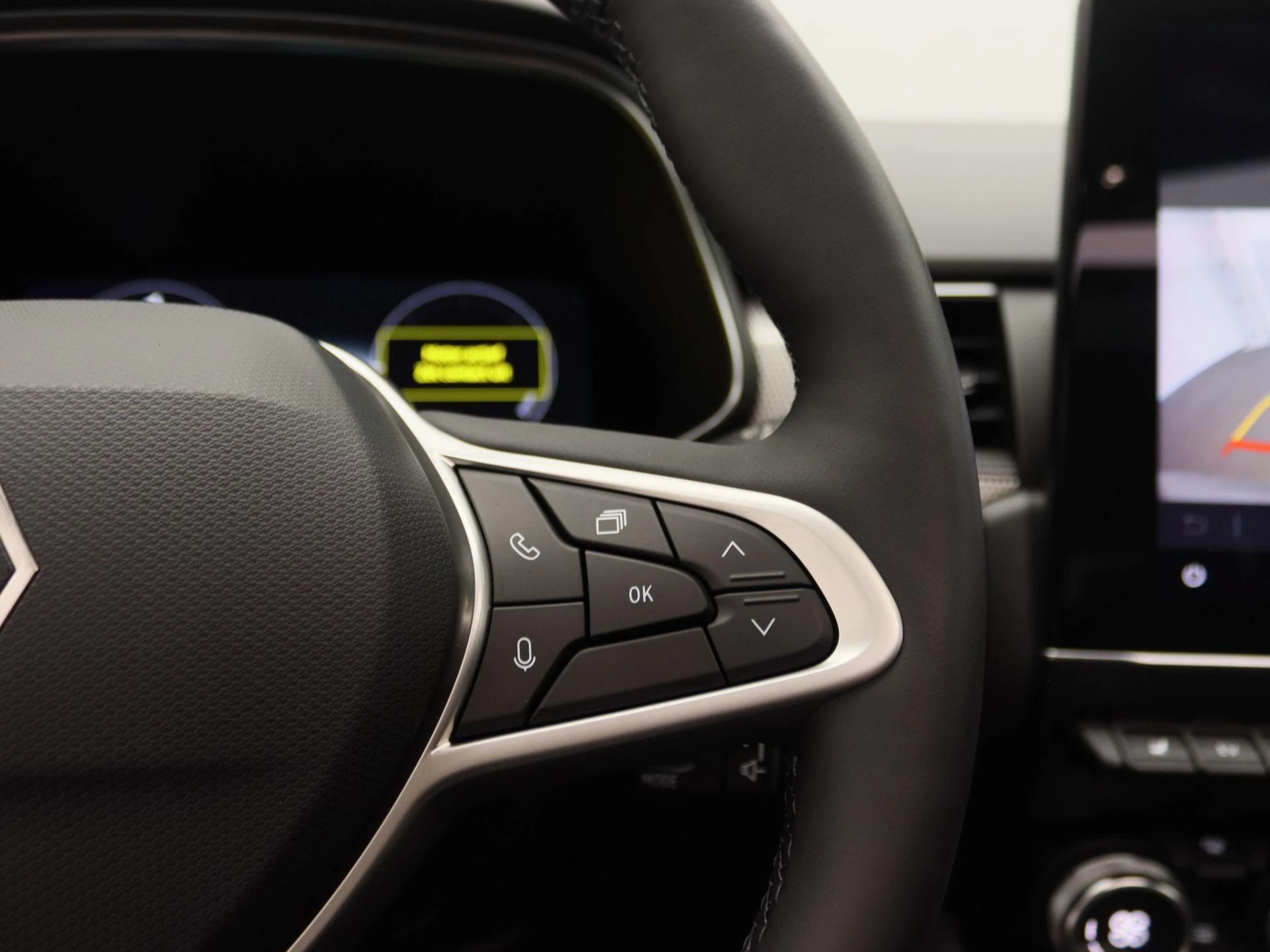 Renault Arkana E-Tech full hybrid 145 techno