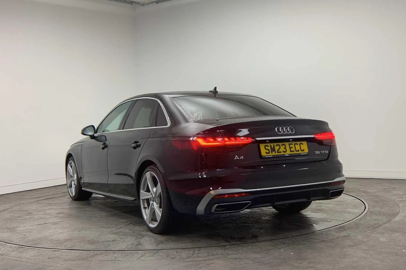 Audi-A4-image-2