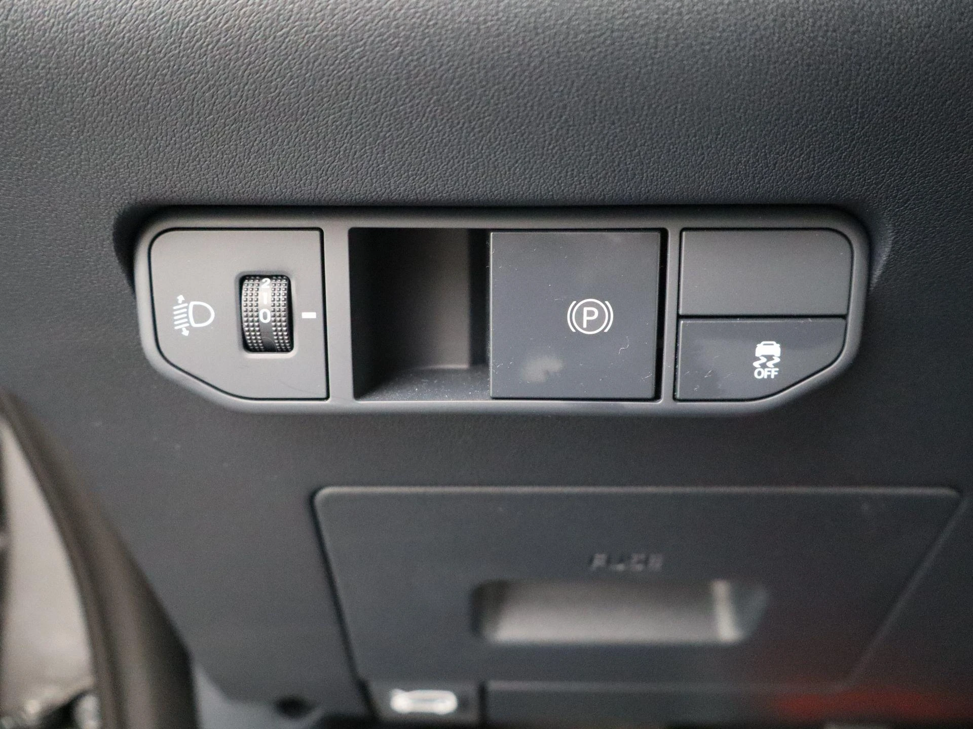 Kia-PV5-image-24