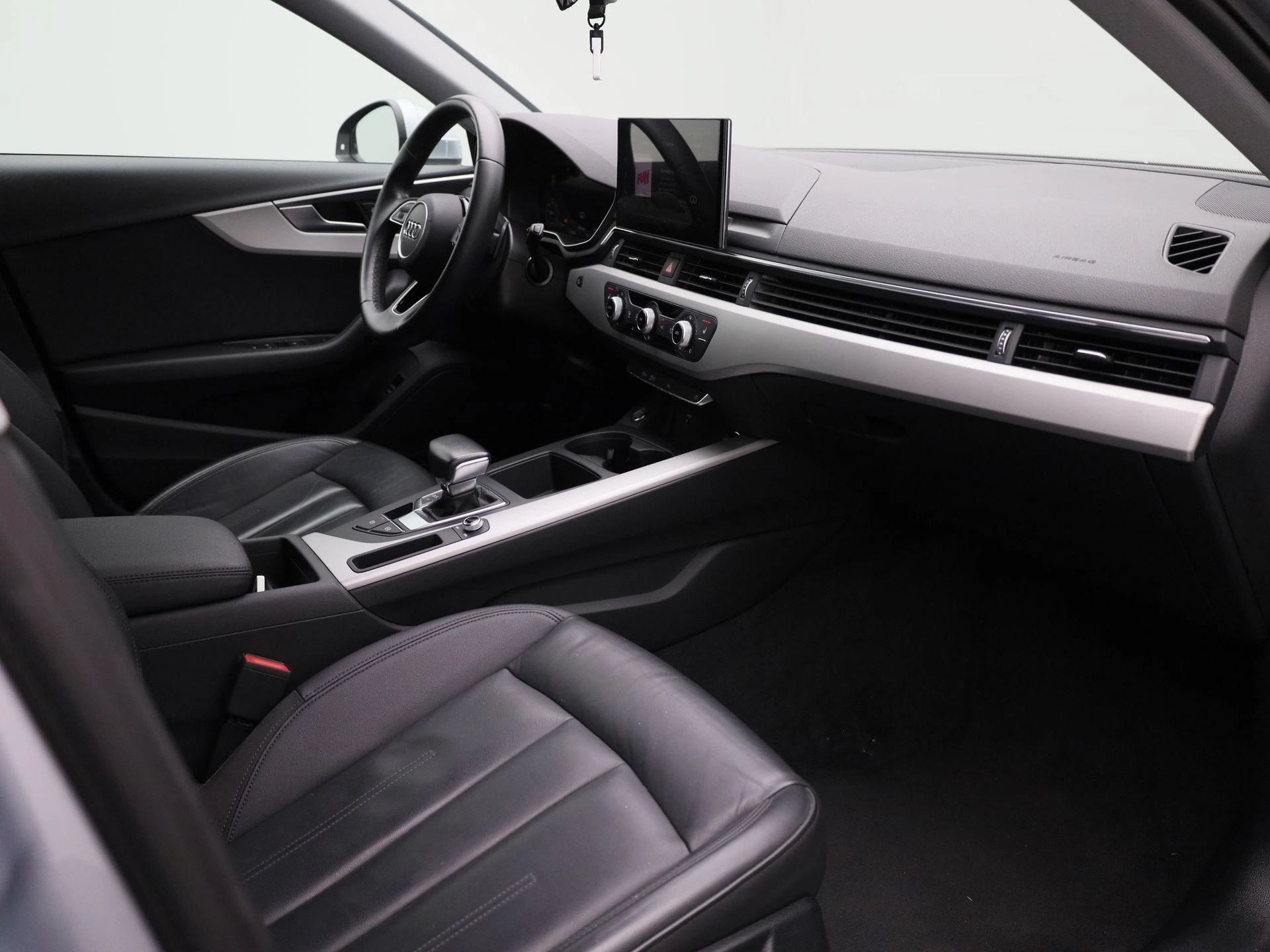 Audi-A4-image-39