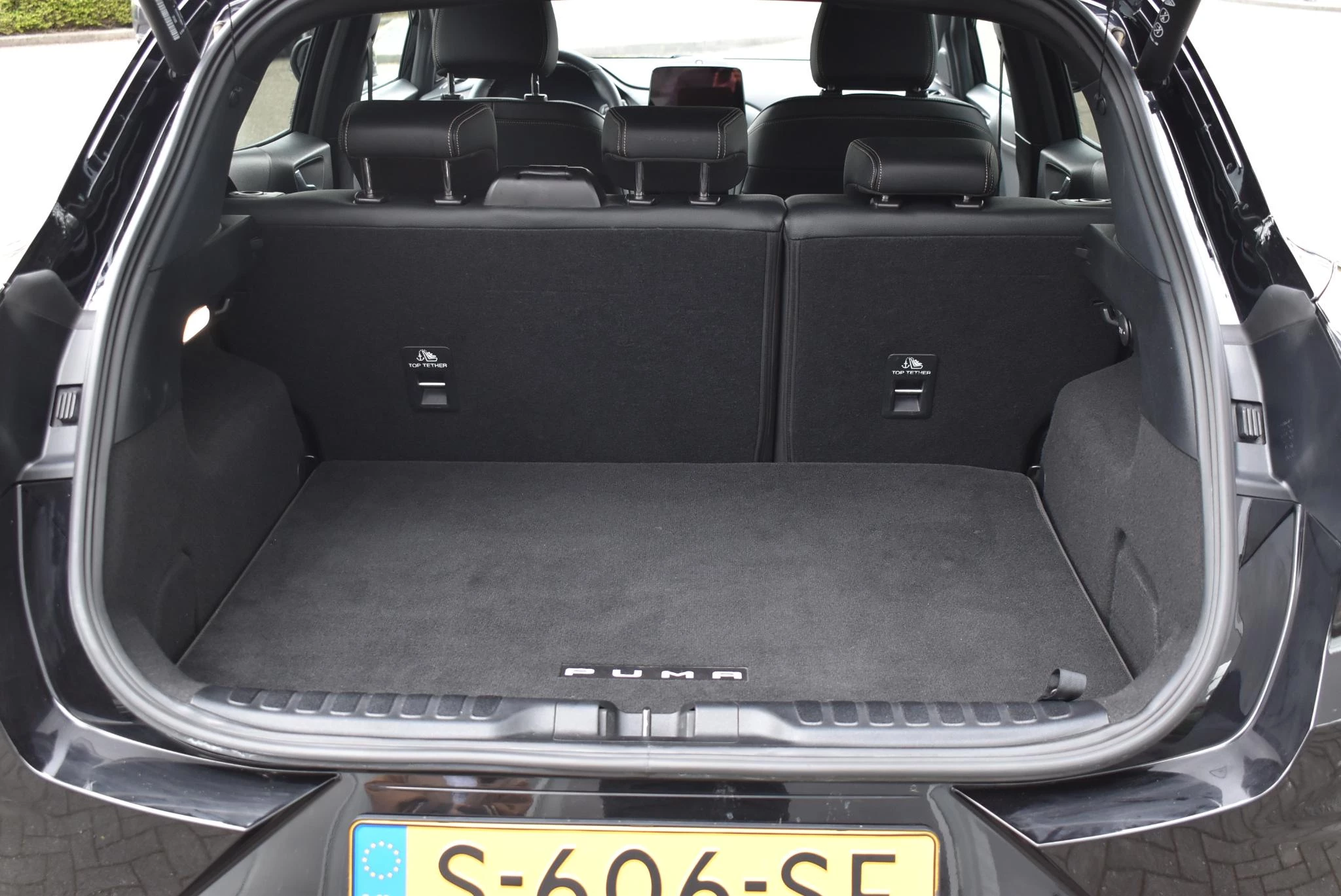 Ford Puma 1.0 EcoBoost Hybrid ST-Line X Gold Edition