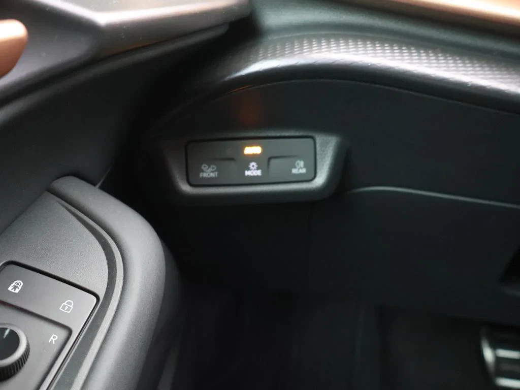 CUPRA-Tavascan-image-21