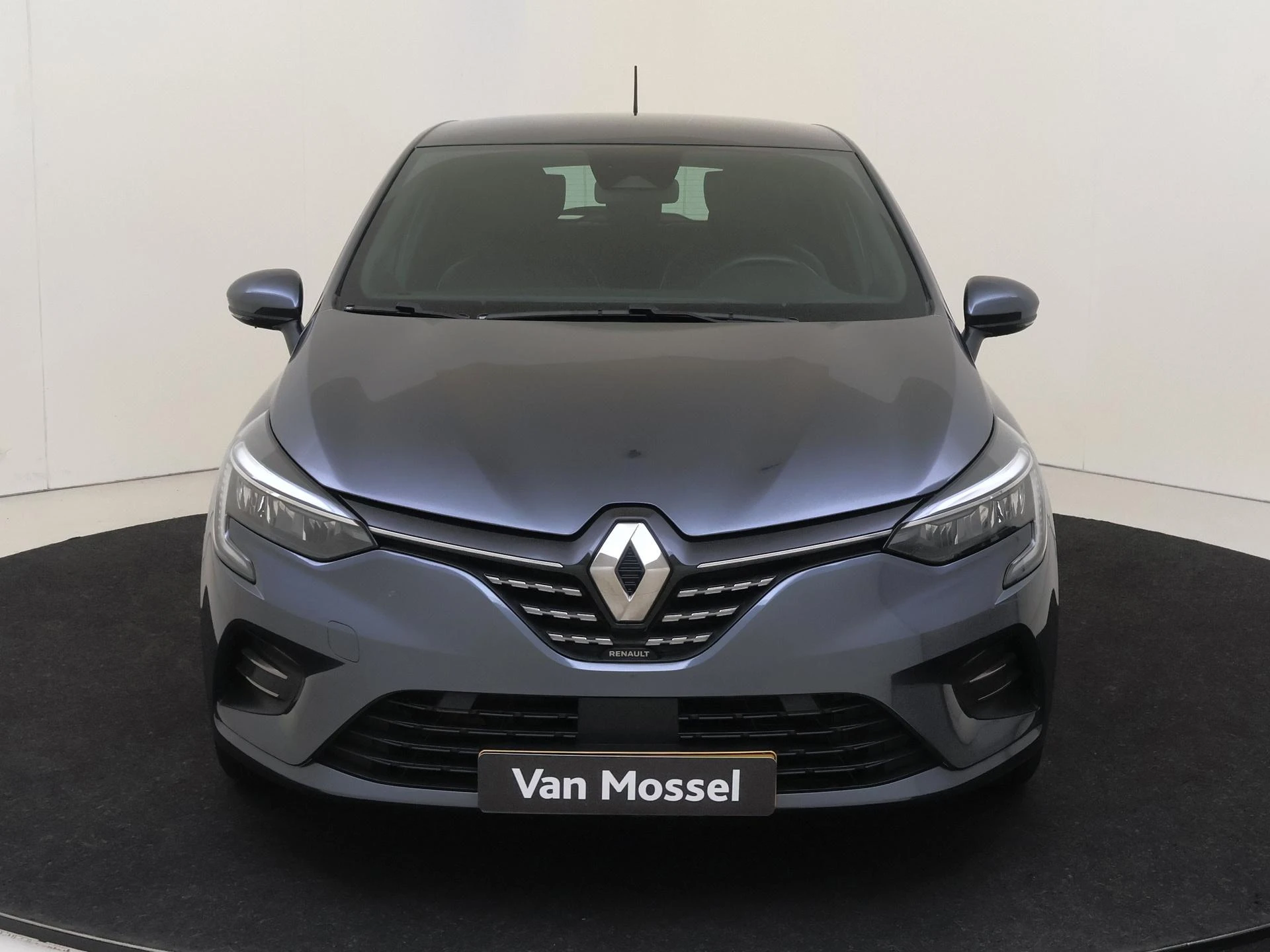 Renault-Clio-image-5