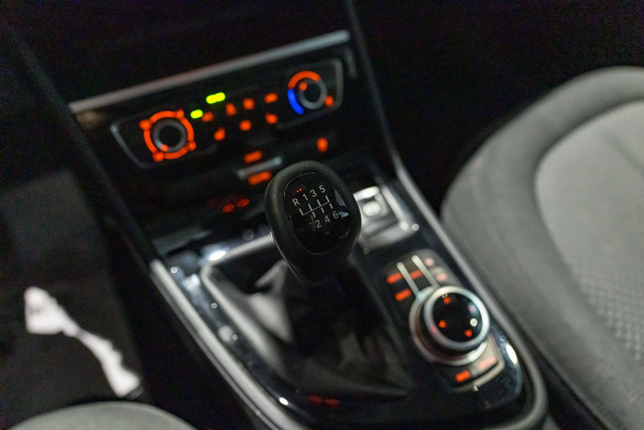 BMW-2 Reeks-image-26