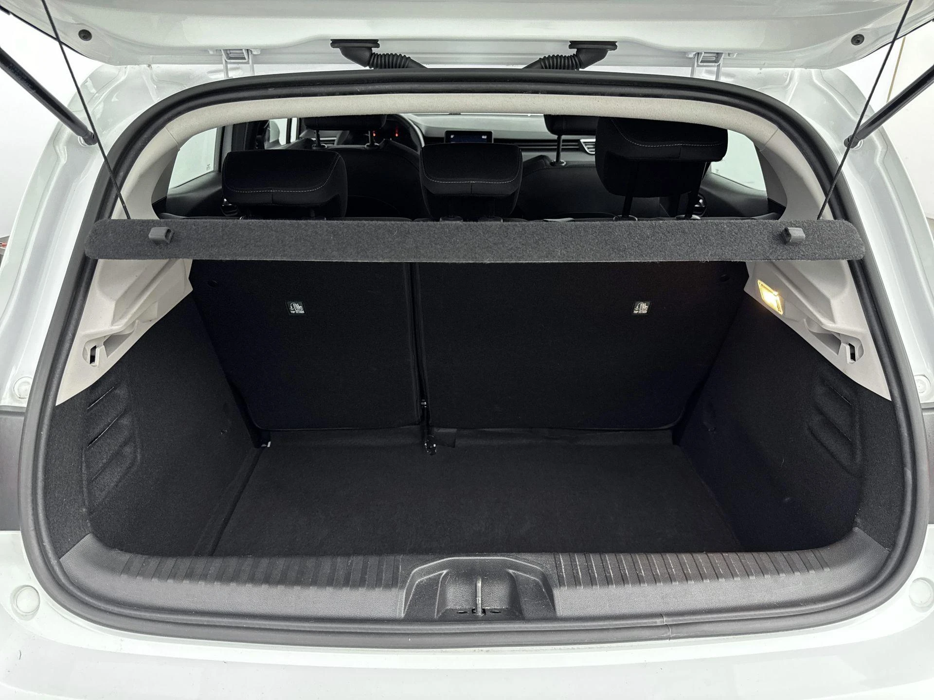 Renault-Clio-image-21