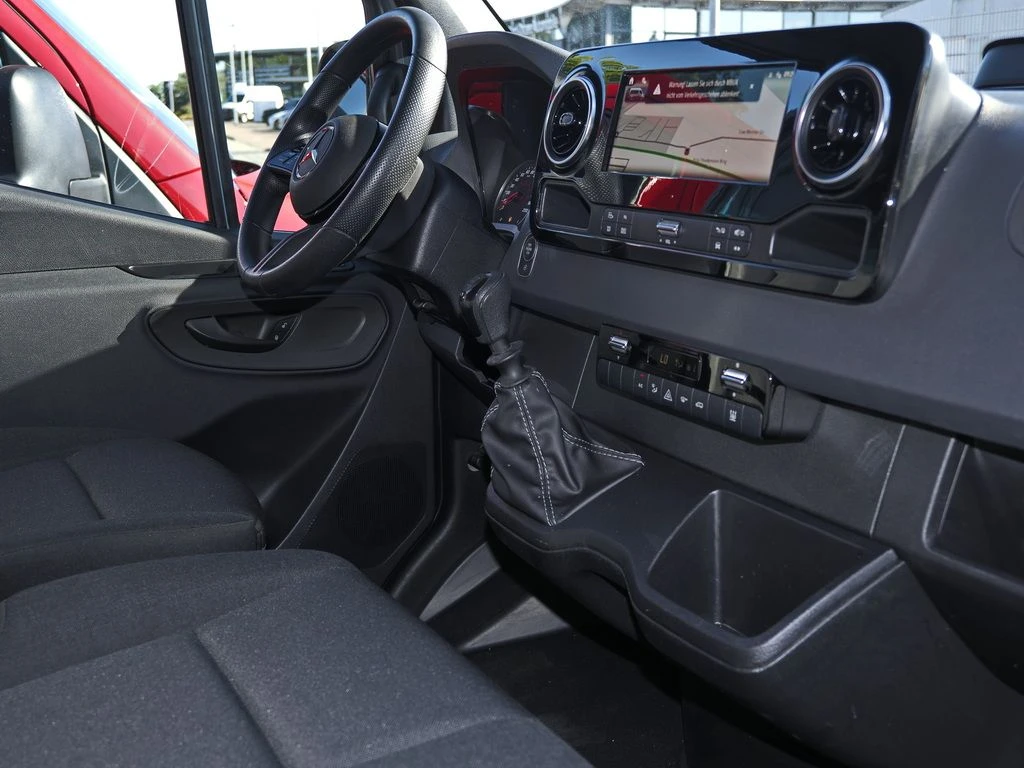 Mercedes-Benz-Sprinter 317-image-9
