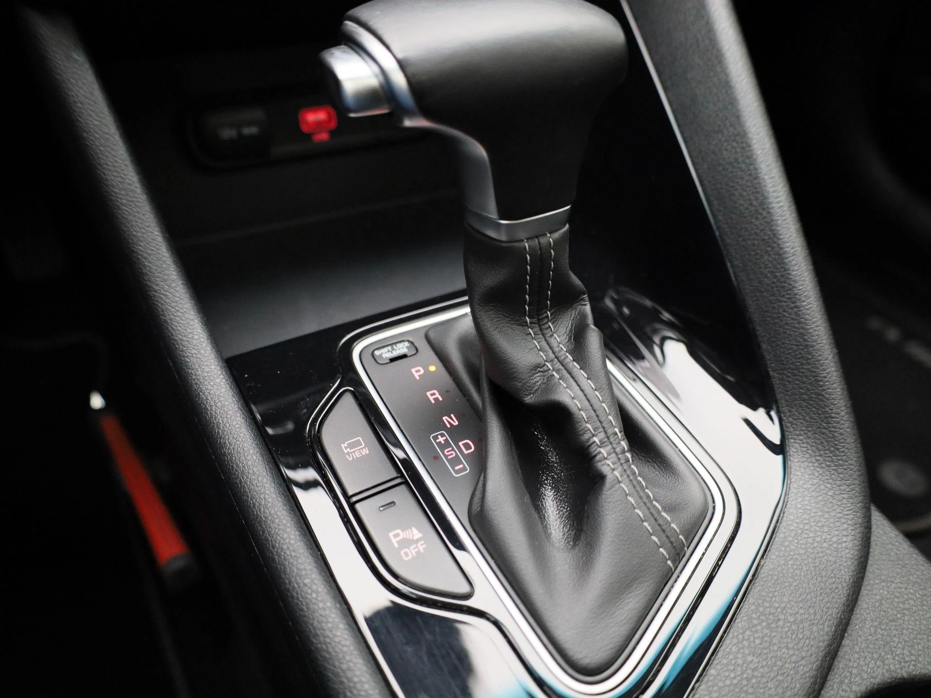 Kia-Niro-image-21