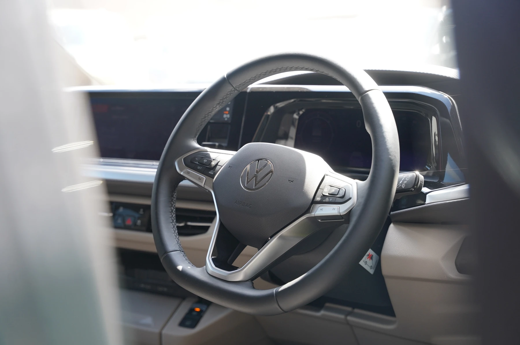 Volkswagen-California-image-5