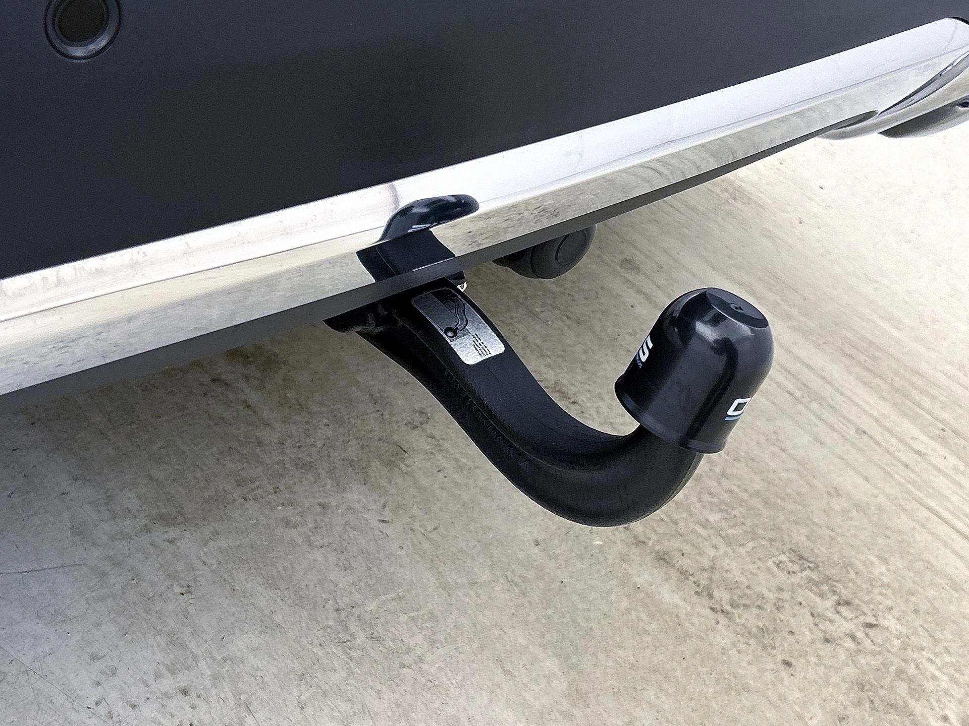 Mercedes-Benz-GLA-image-8