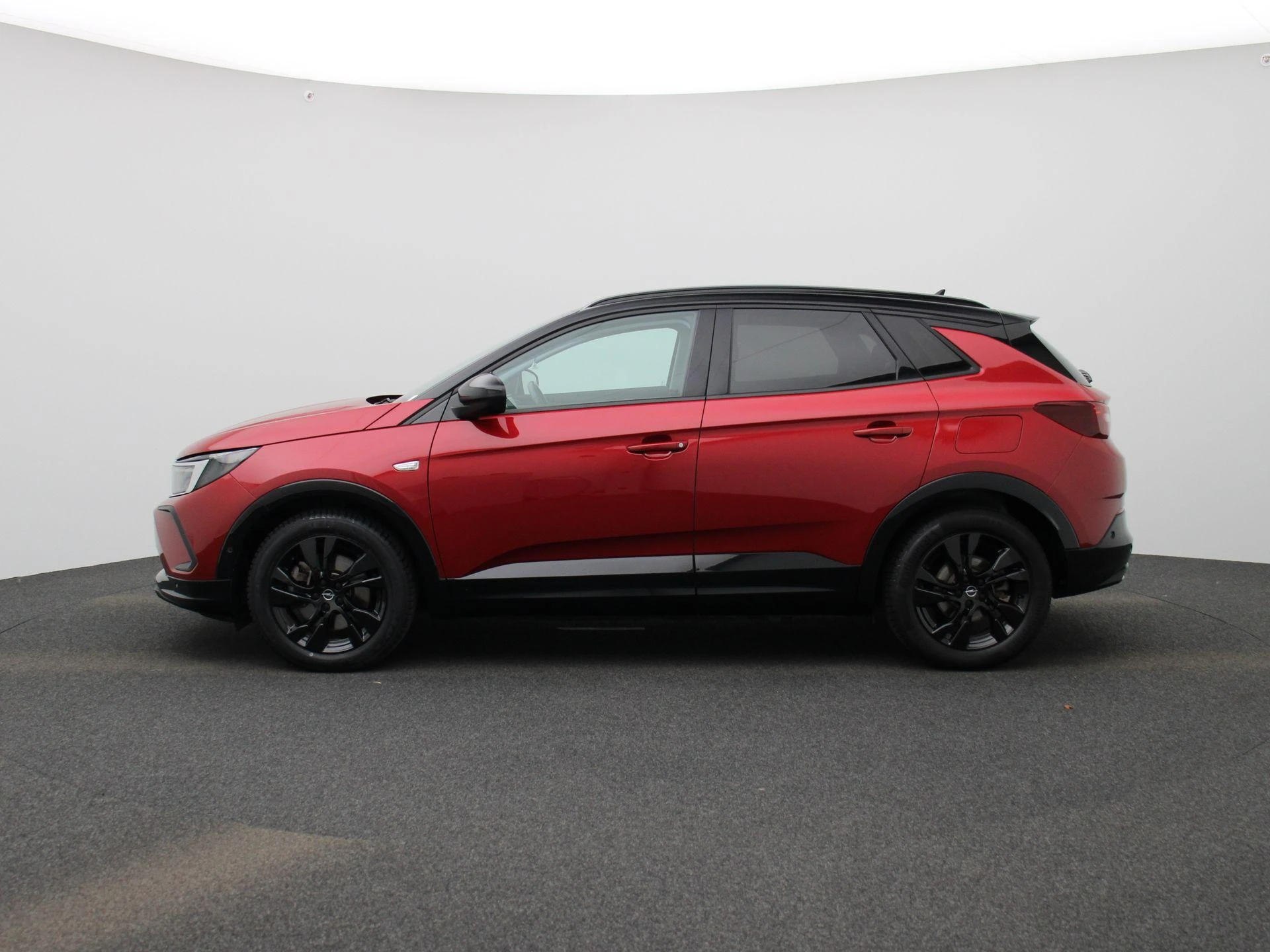 Opel-Grandland-image-3