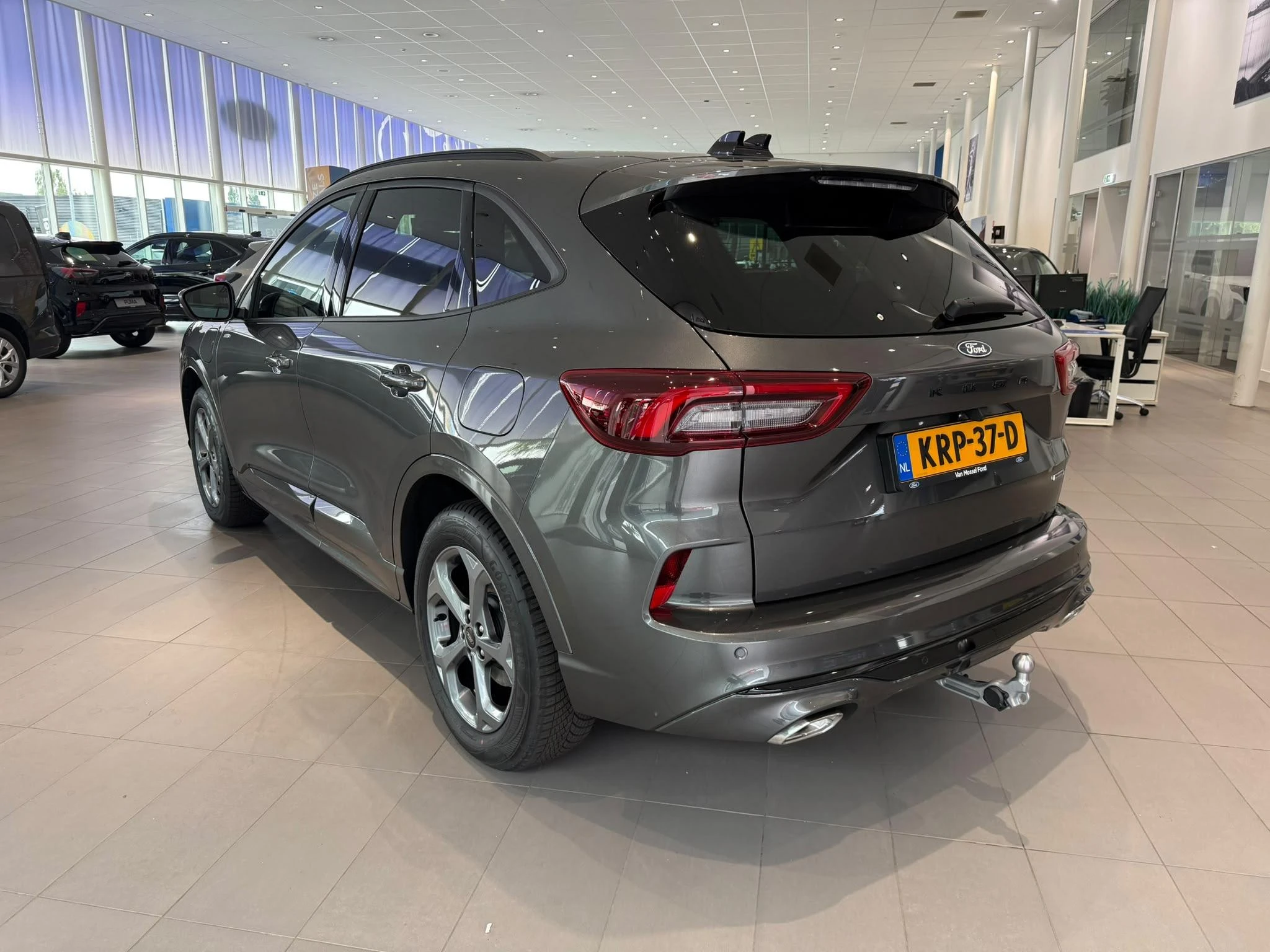 Ford-Kuga-image-6