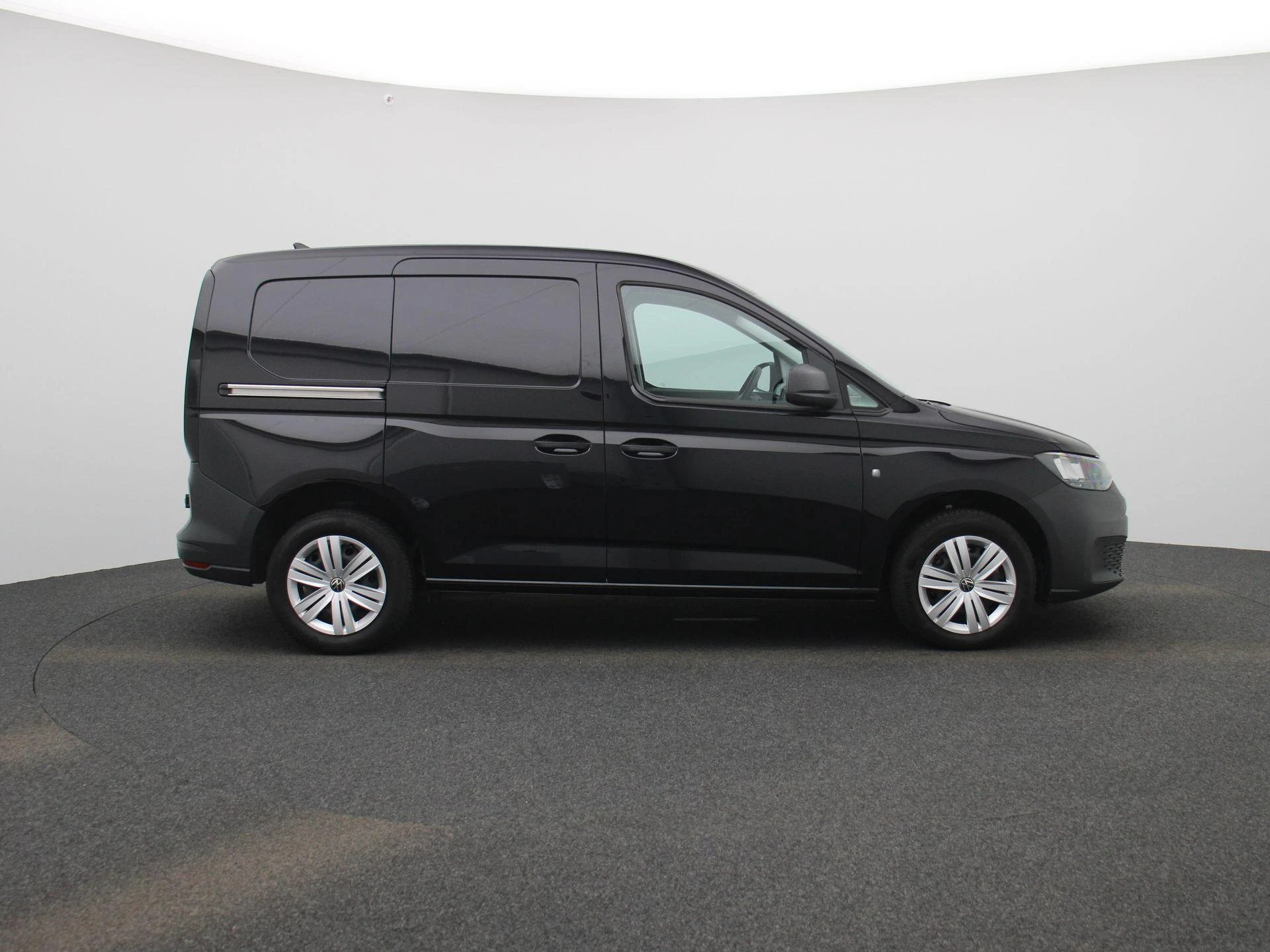 Volkswagen-Caddy-image-5