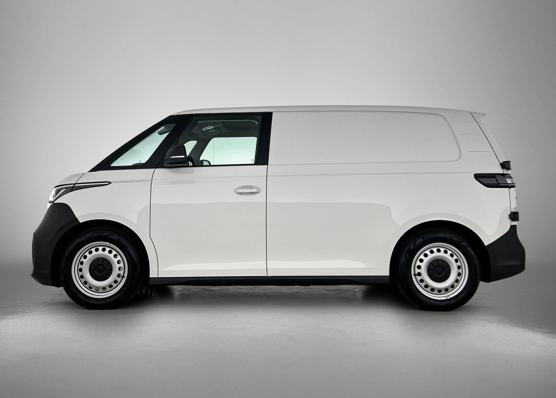 Volkswagen-ID. Buzz Cargo-image-1