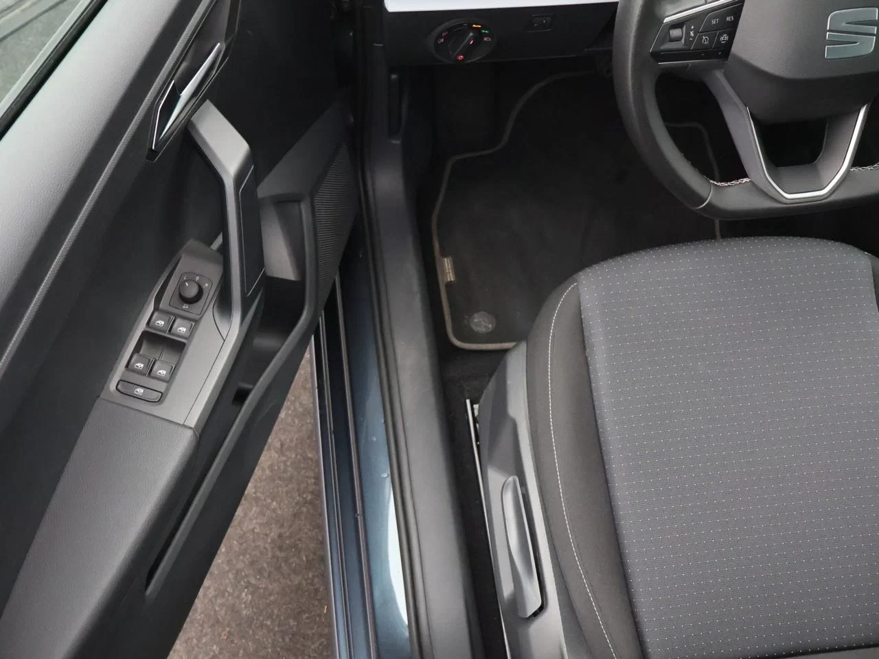 SEAT Ibiza 5P/D Ibiza Move! Navi 1.0TSI 115PK *AUTOMAAT*VIRTUAL COCKPIT*NAVI*APP-CONNECT*PDC ACHTER*AIRCO*...*