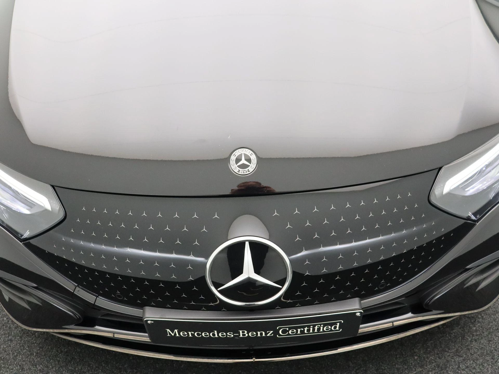 Mercedes-Benz EQE 300 AMG Line + PANORAMISCH DAK + AIRMATIC +