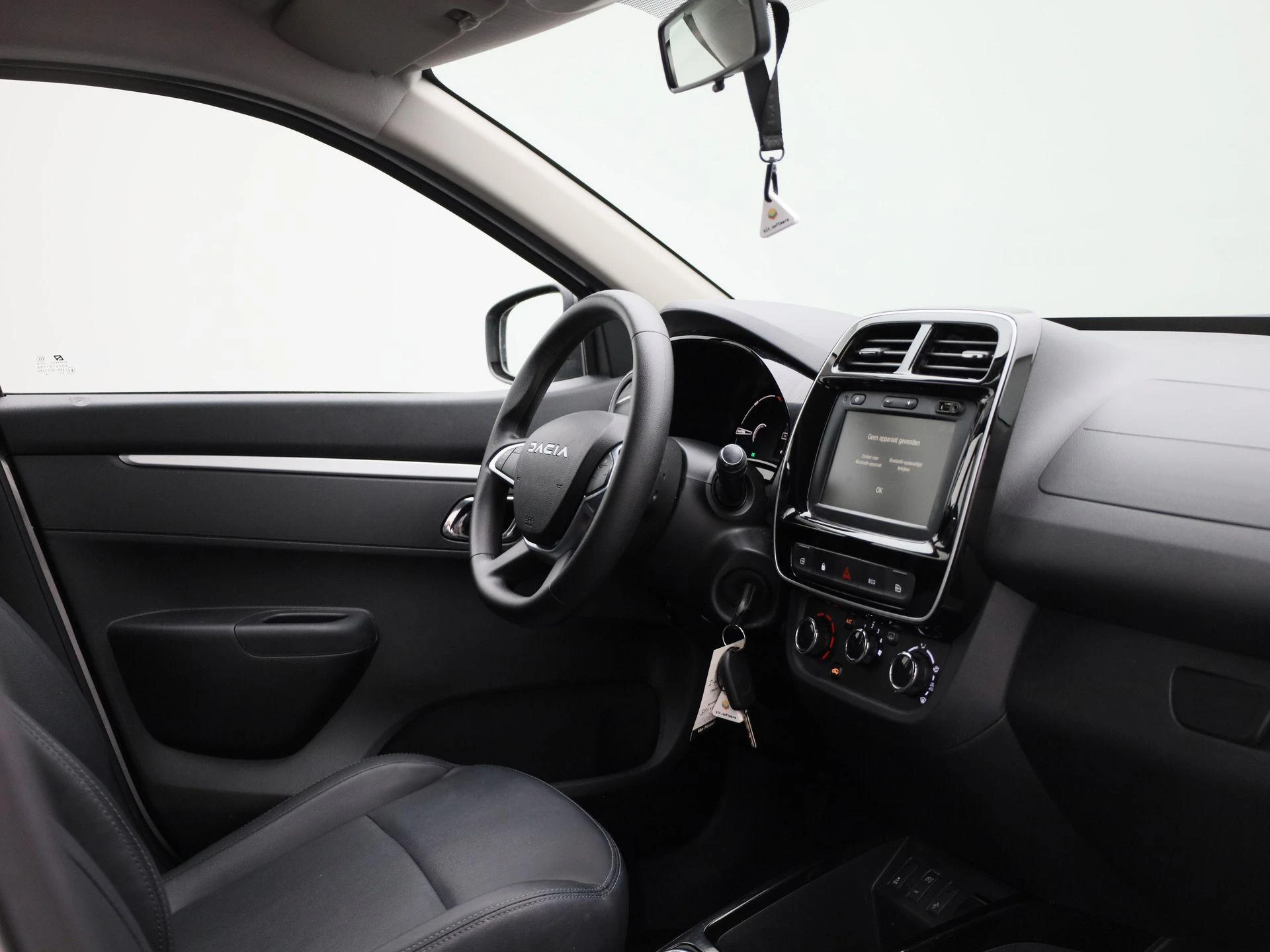 Dacia Spring - 29