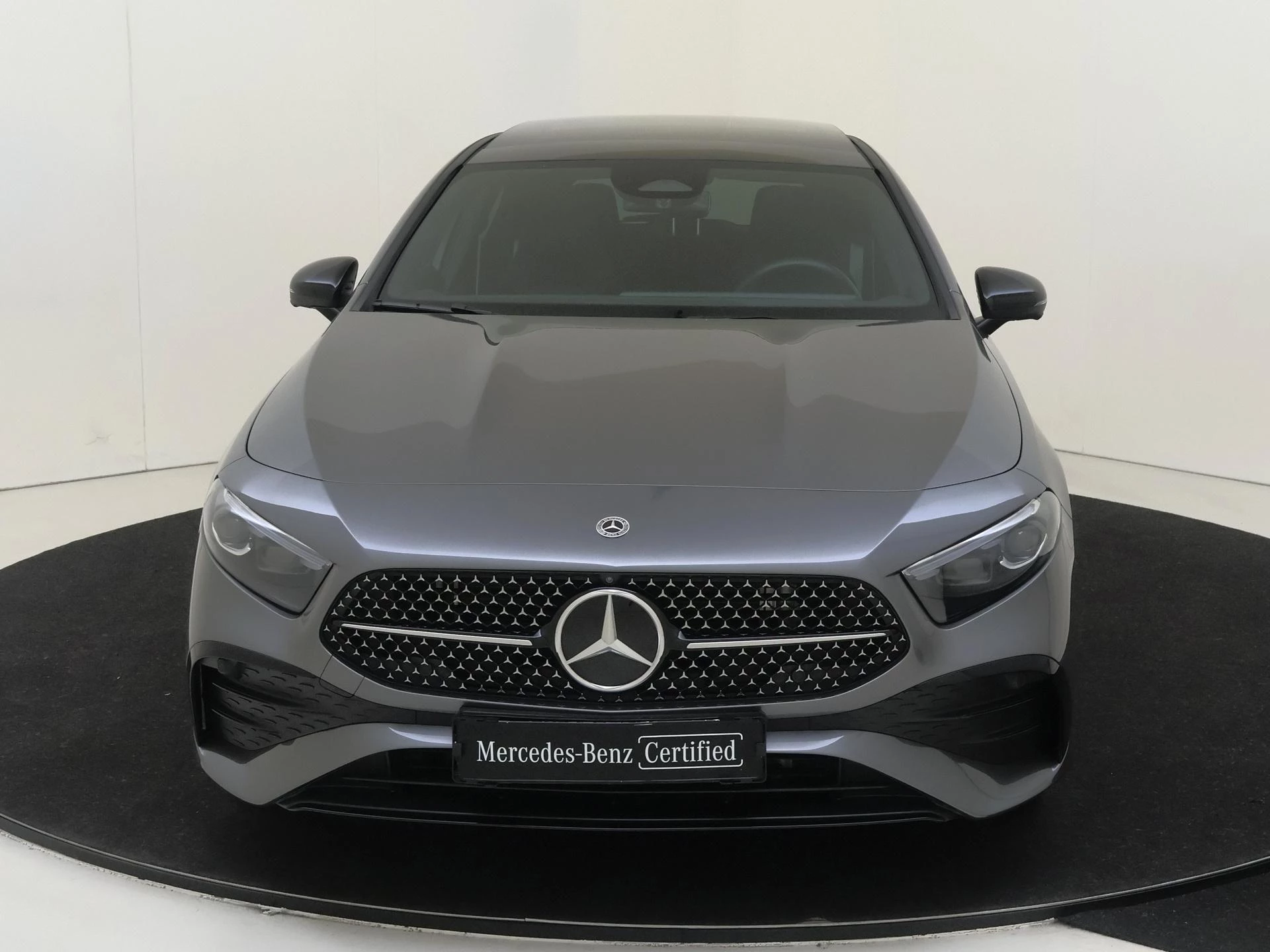 Mercedes-Benz A-Klasse 250 e Business Solution AMG